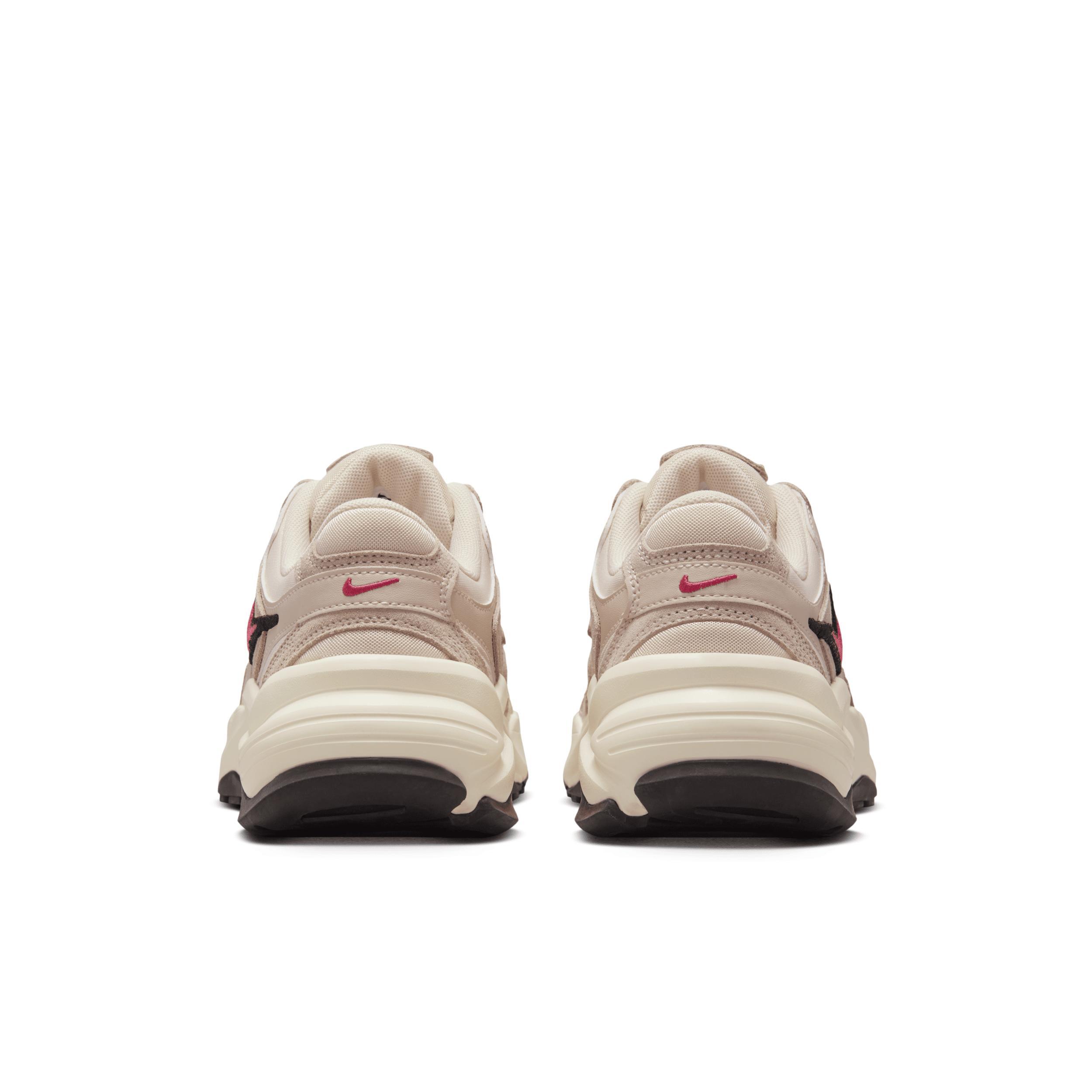 Nike Women's AL8 Shoes Product Image