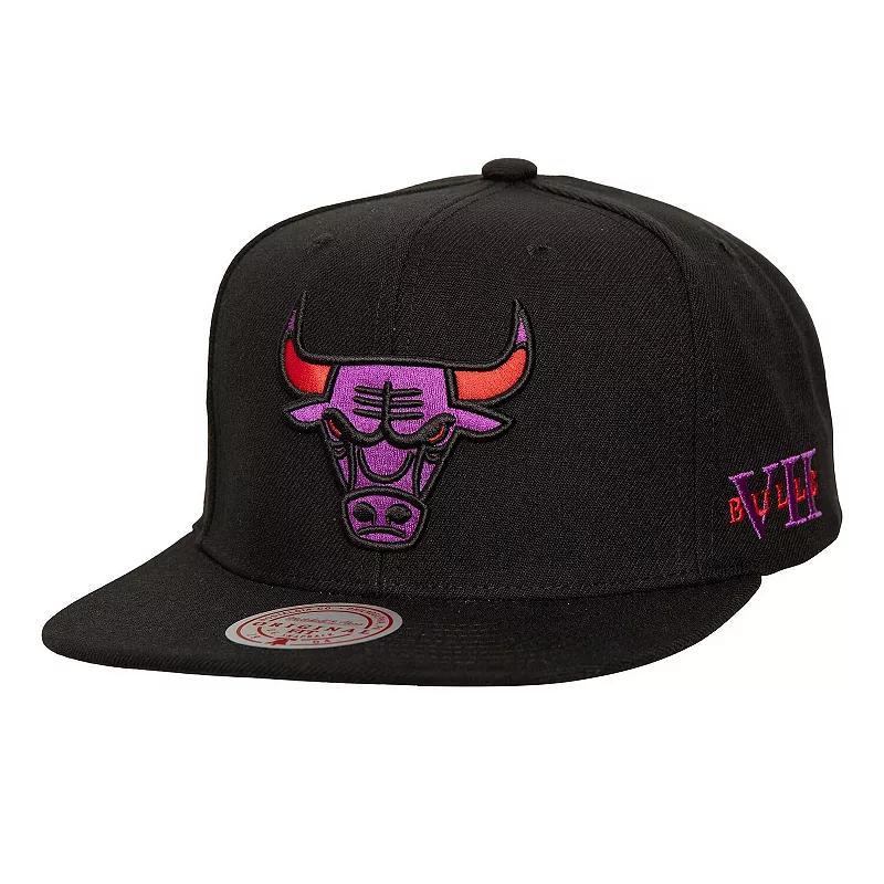 Mens Mitchell & Ness /Purple Chicago Bulls Core Snapback Hat Product Image