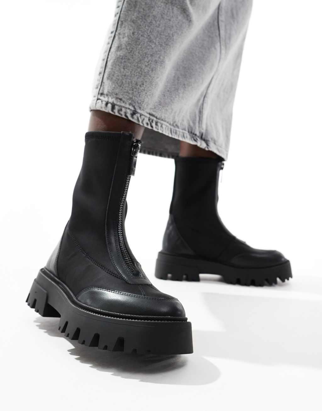 Stradivarius zip detail chunky flat boot in black Product Image