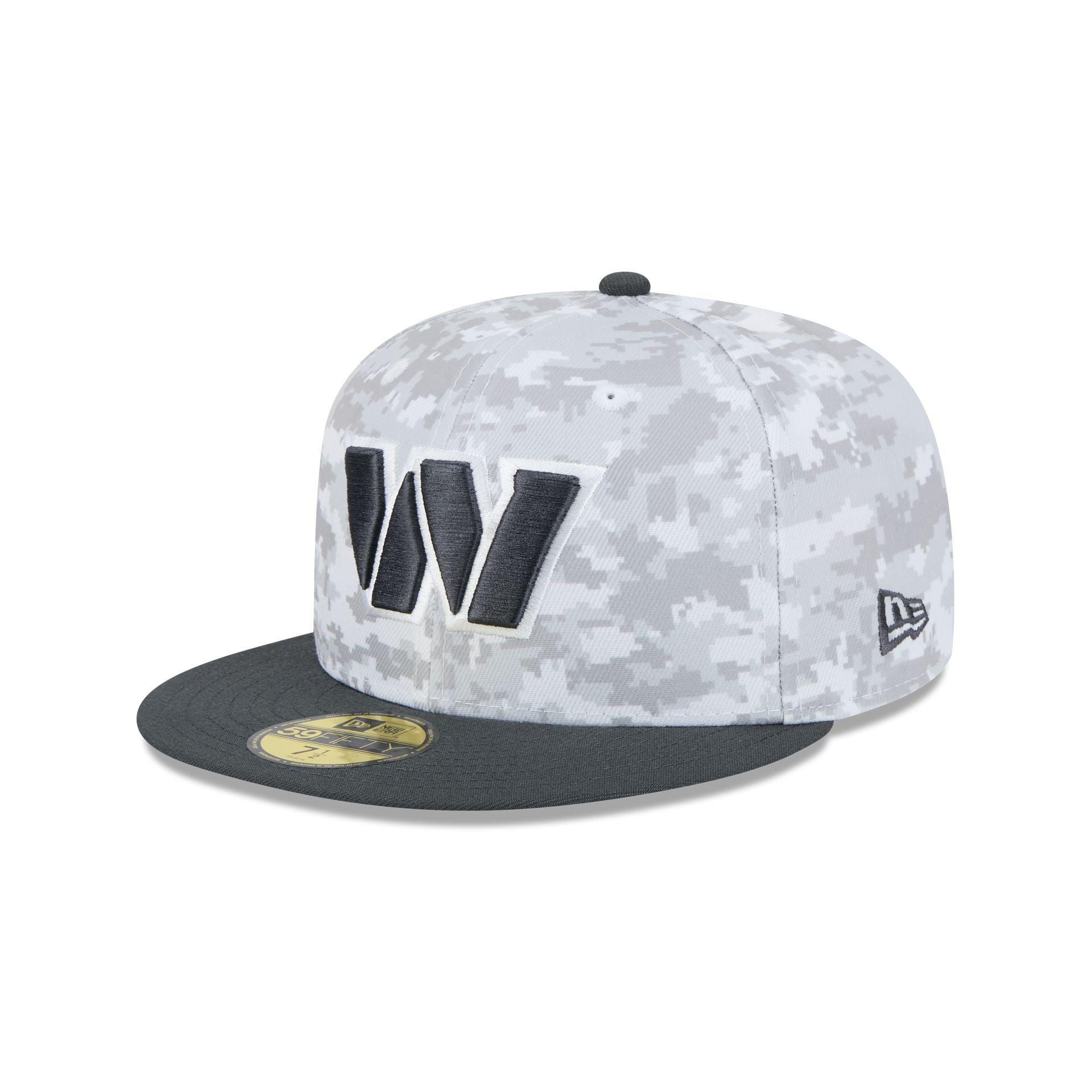 Washington Commanders 2024 Salute to Service 59FIFTY Fitted Hat Male Product Image