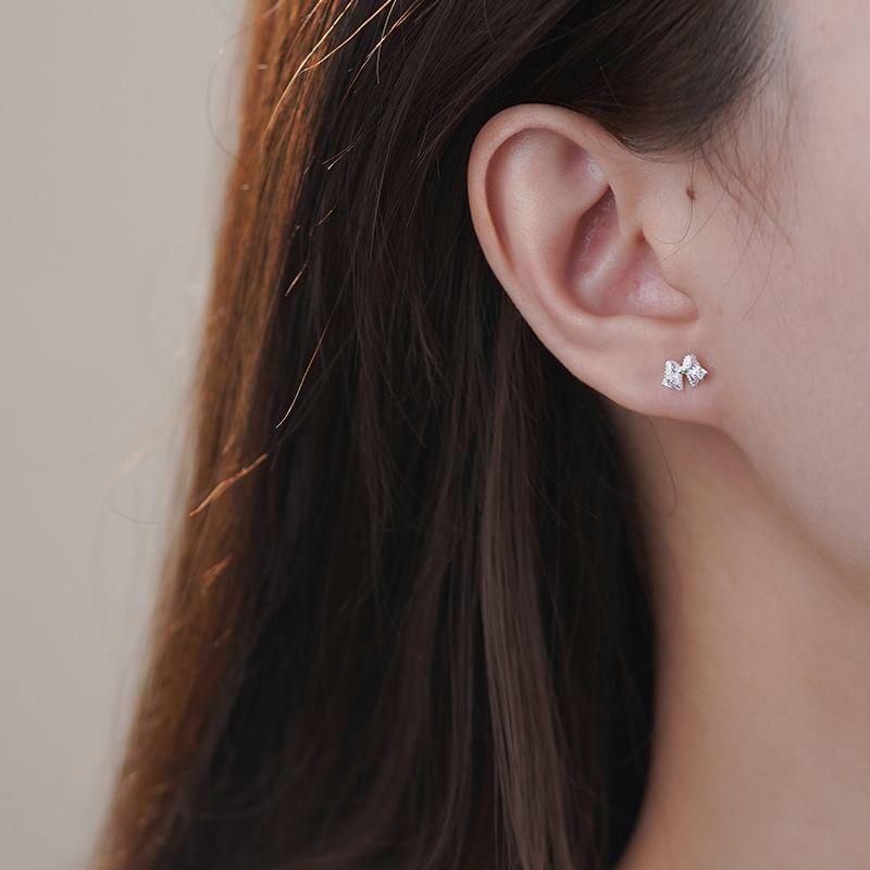 925 Sterling Silver Bow Stud Earring Product Image