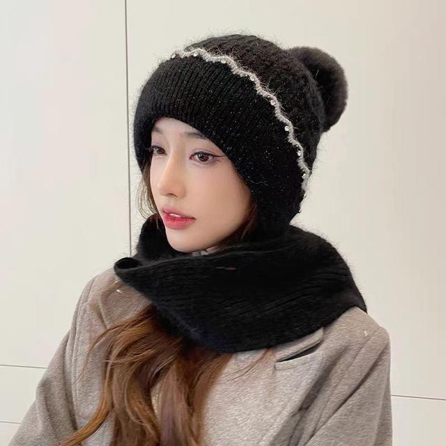 Pom-Pom Beanie with Scarf Product Image