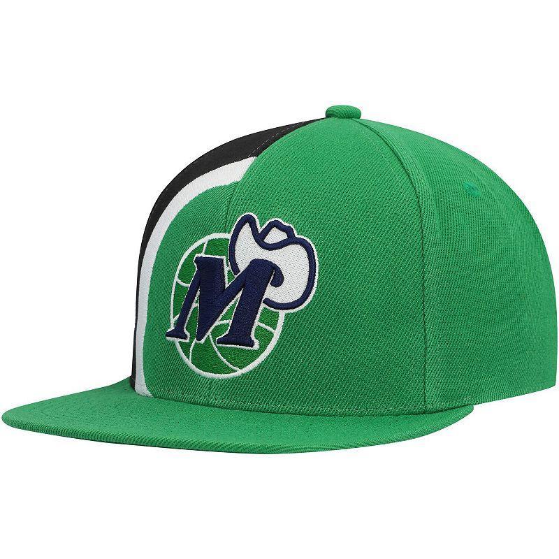 Mens Mitchell & Ness Green Dallas Mavericks Hardwood Classics Retroline Snapback Hat Product Image