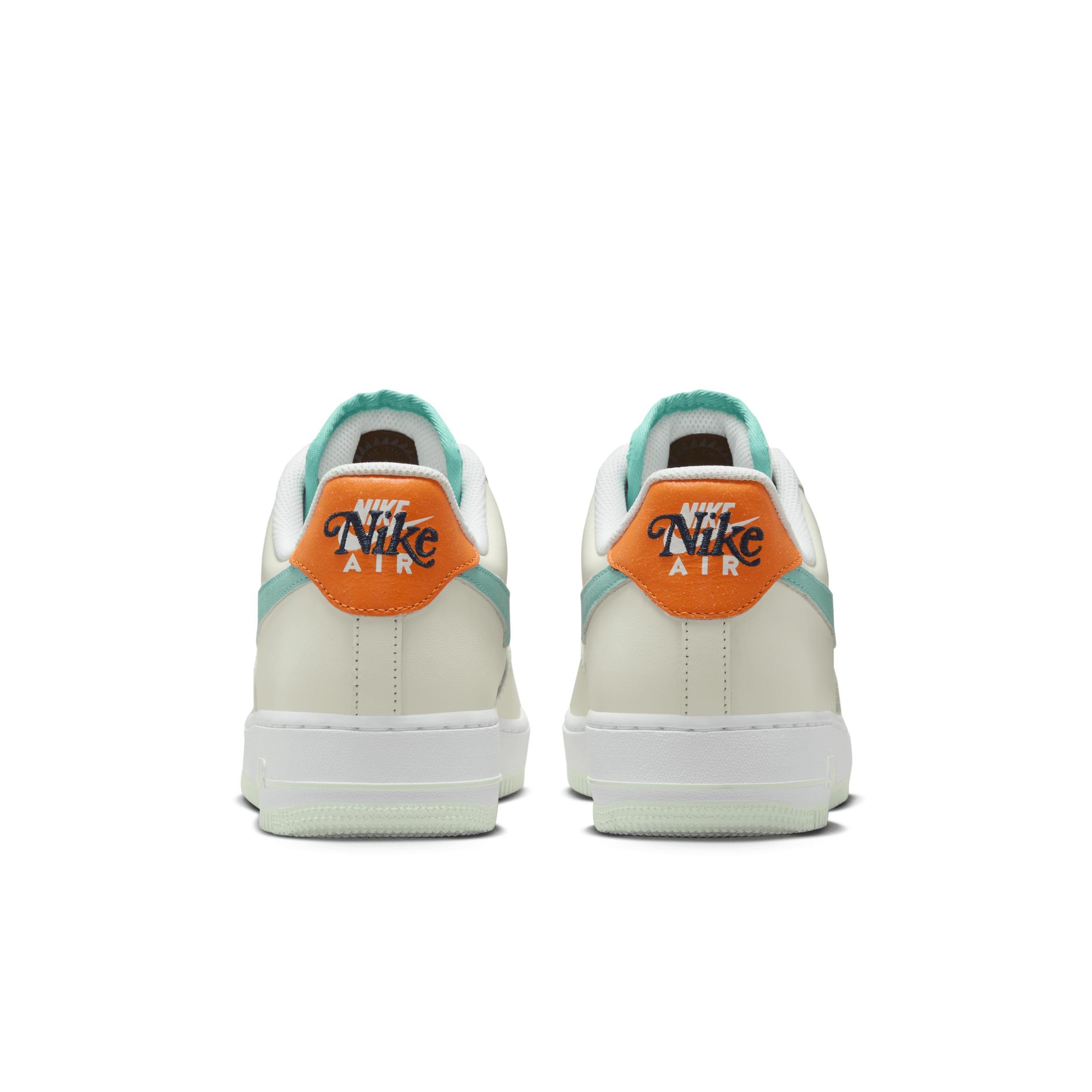 Nike Men's Air Force 1 '07 Shoes Product Image