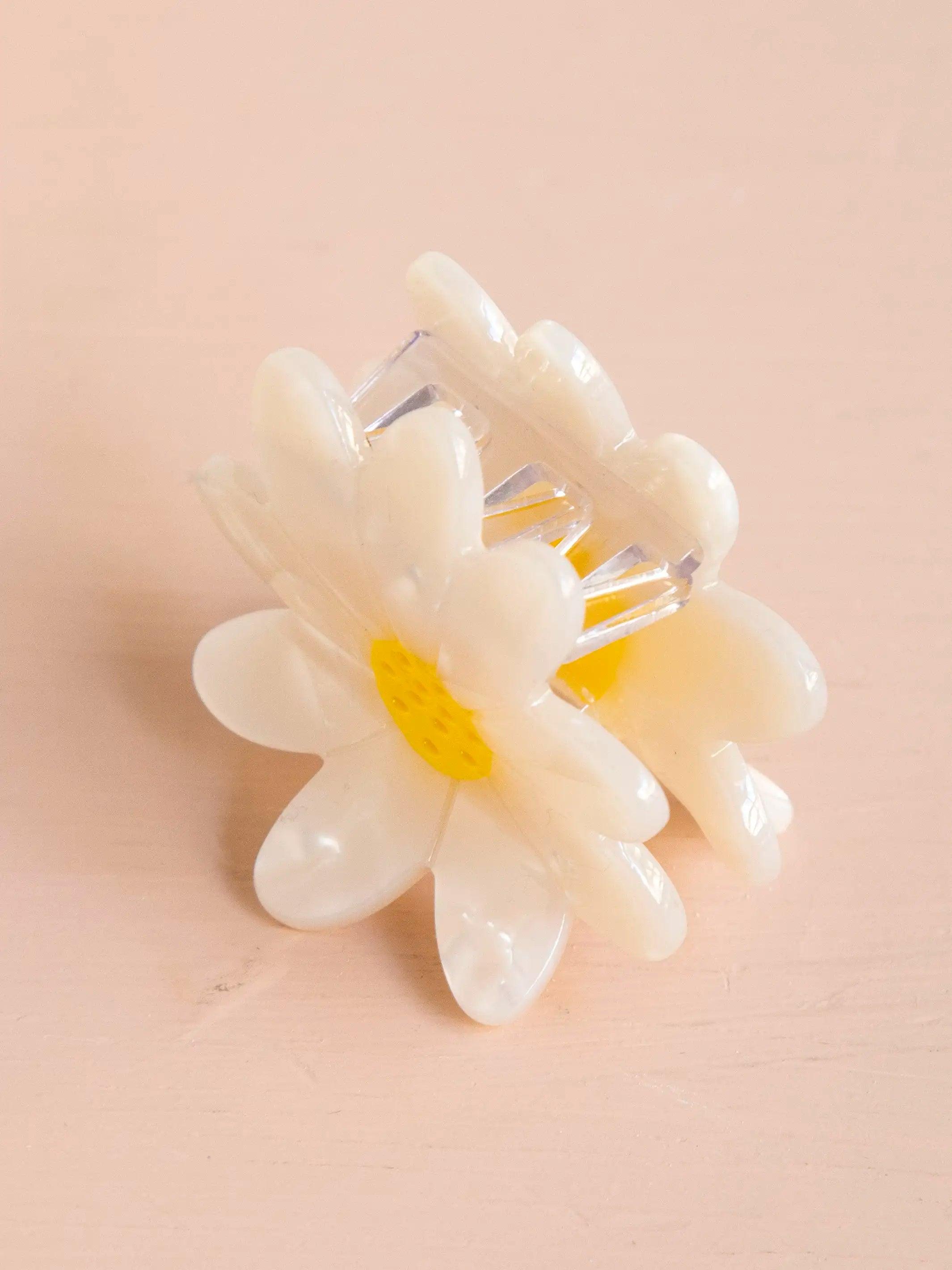 Icon Hair Claw - Daisy Product Image