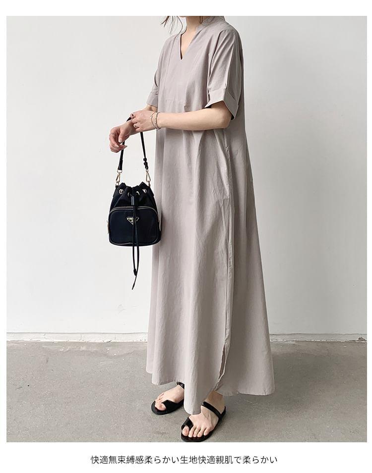 Elbow-Sleeve Stand Collar Plain Maxi Tunic Dress Product Image