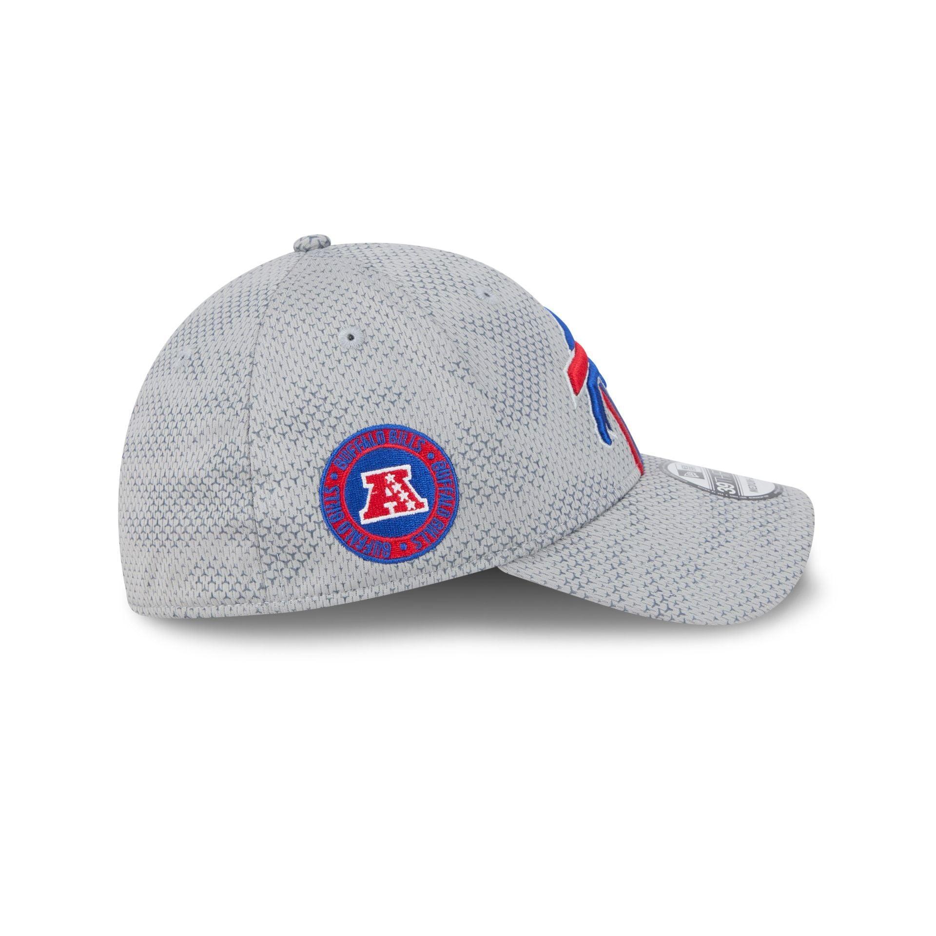 Buffalo Bills 2024 Sideline Gray 39THIRTY Stretch Fit Hat Male Product Image