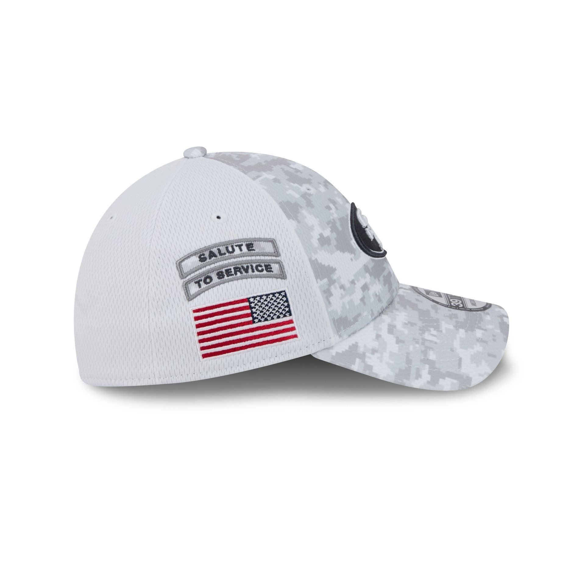 San Francisco 49ers 2024 Salute to Service 39THIRTY Stretch Fit Hat Male Product Image