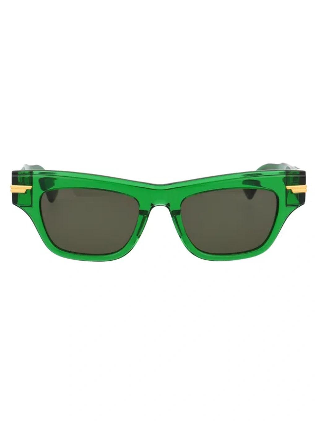 Bv1122s Sunglasses In 004 Green Green Green Product Image