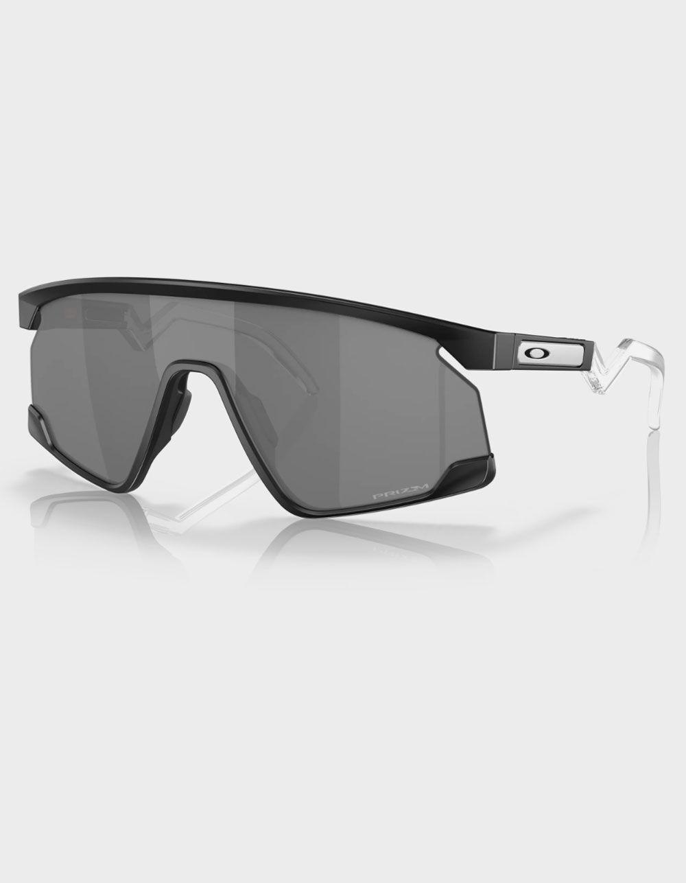 OAKLEY BXTR Sunglasses Product Image