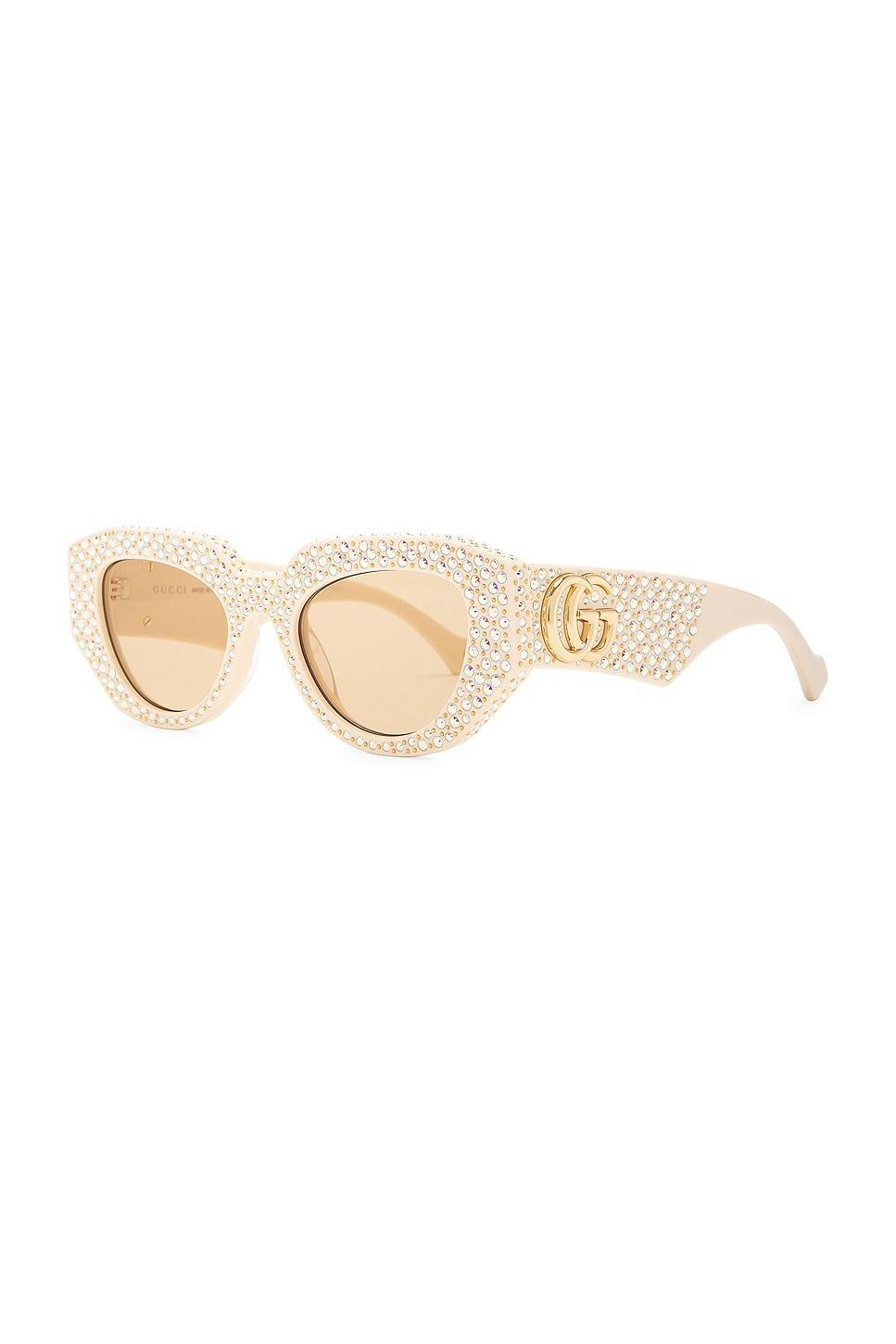 Gucci Geometrical Directional Sunglasses Cream.. Product Image