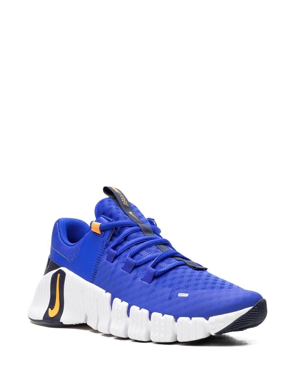 Free Metcon 5 Rubber-trimmed Mesh Sneakers In Blue Product Image