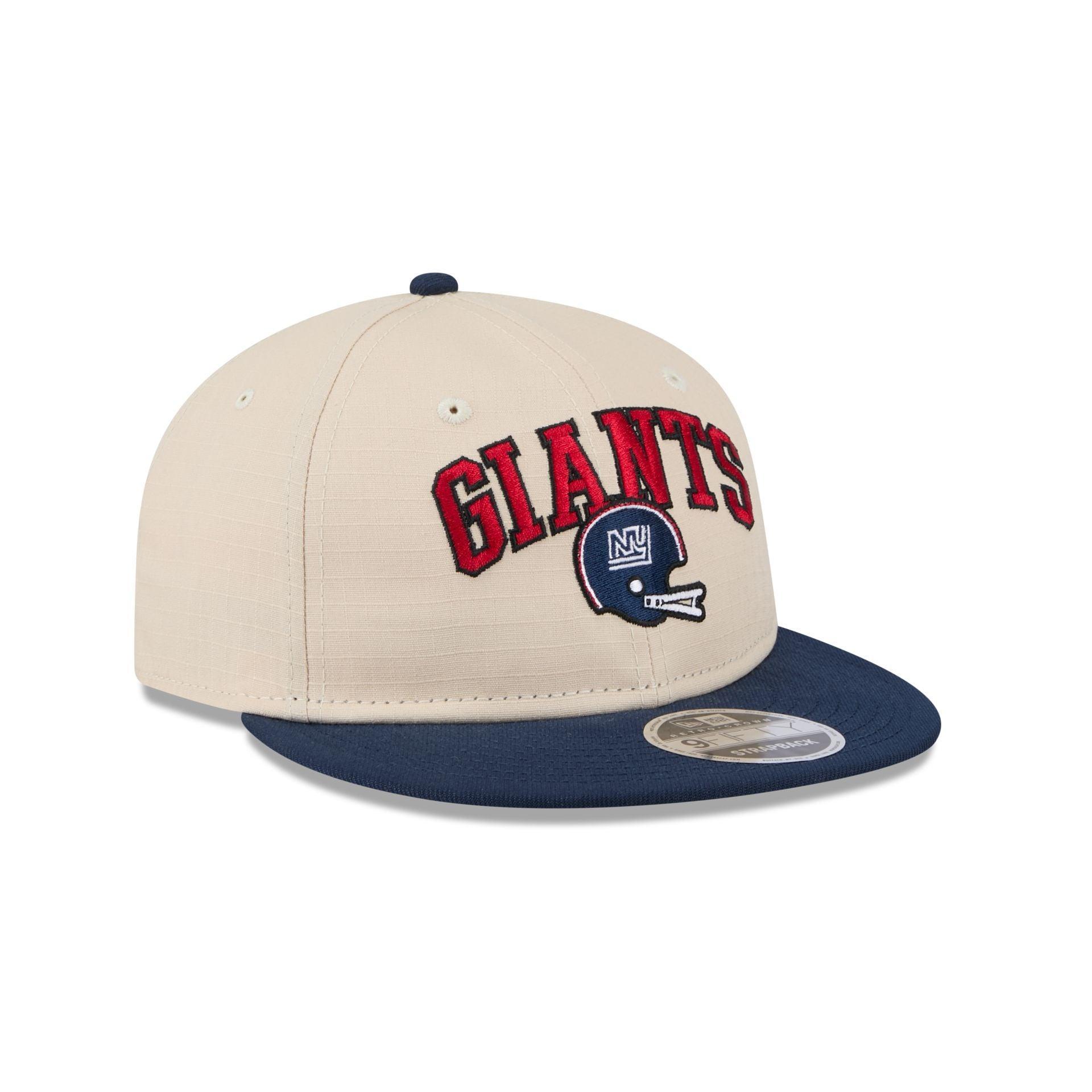 New York Giants Historic Helmet Retro Crown 9FIFTY Snapback Hat Male Product Image