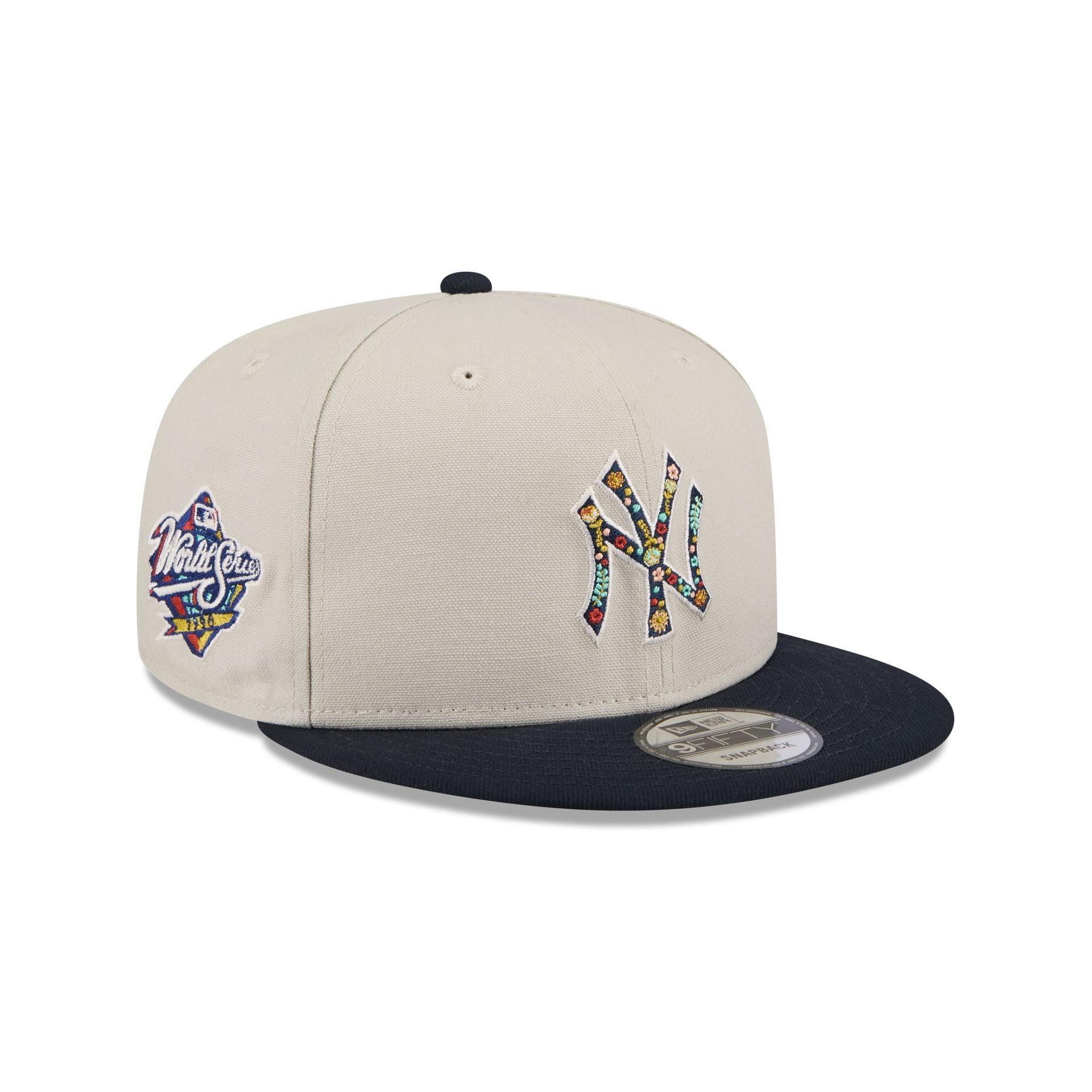 New York Yankees Floral Fill 9FIFTY Snapback Hat Male Product Image