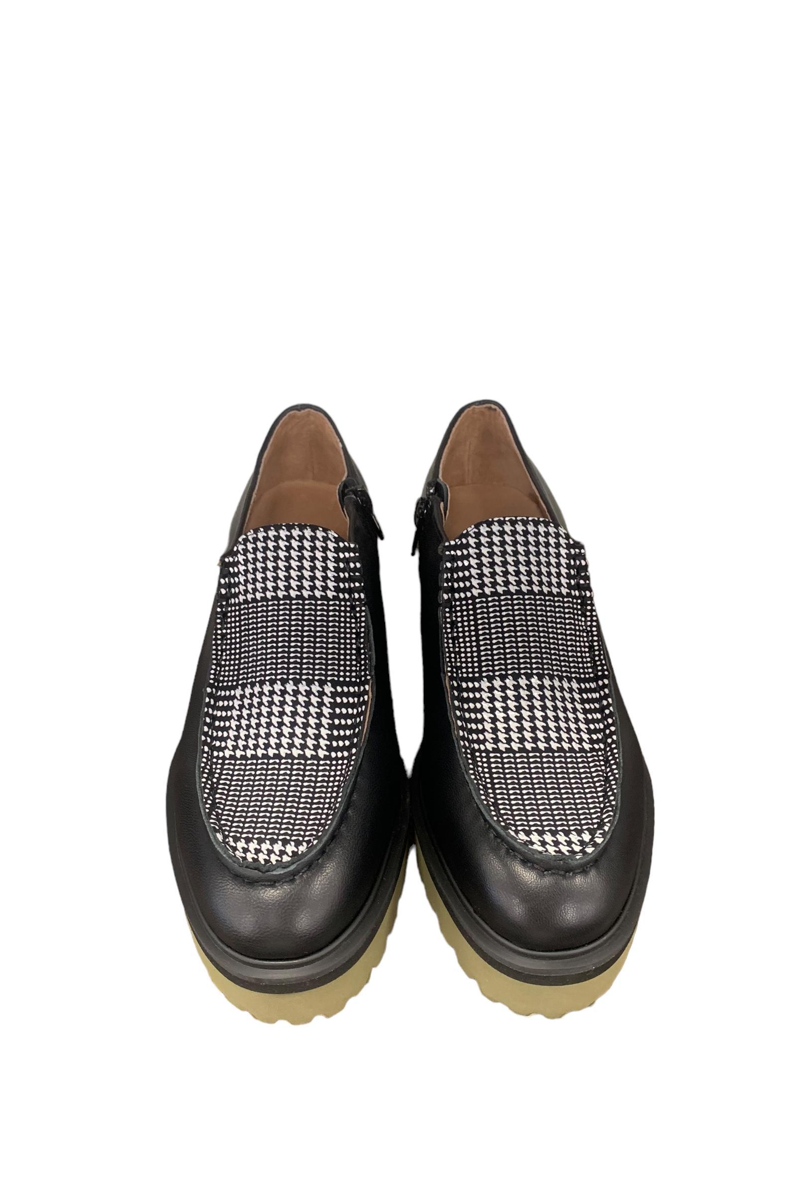 Loafer 2024 Product Image