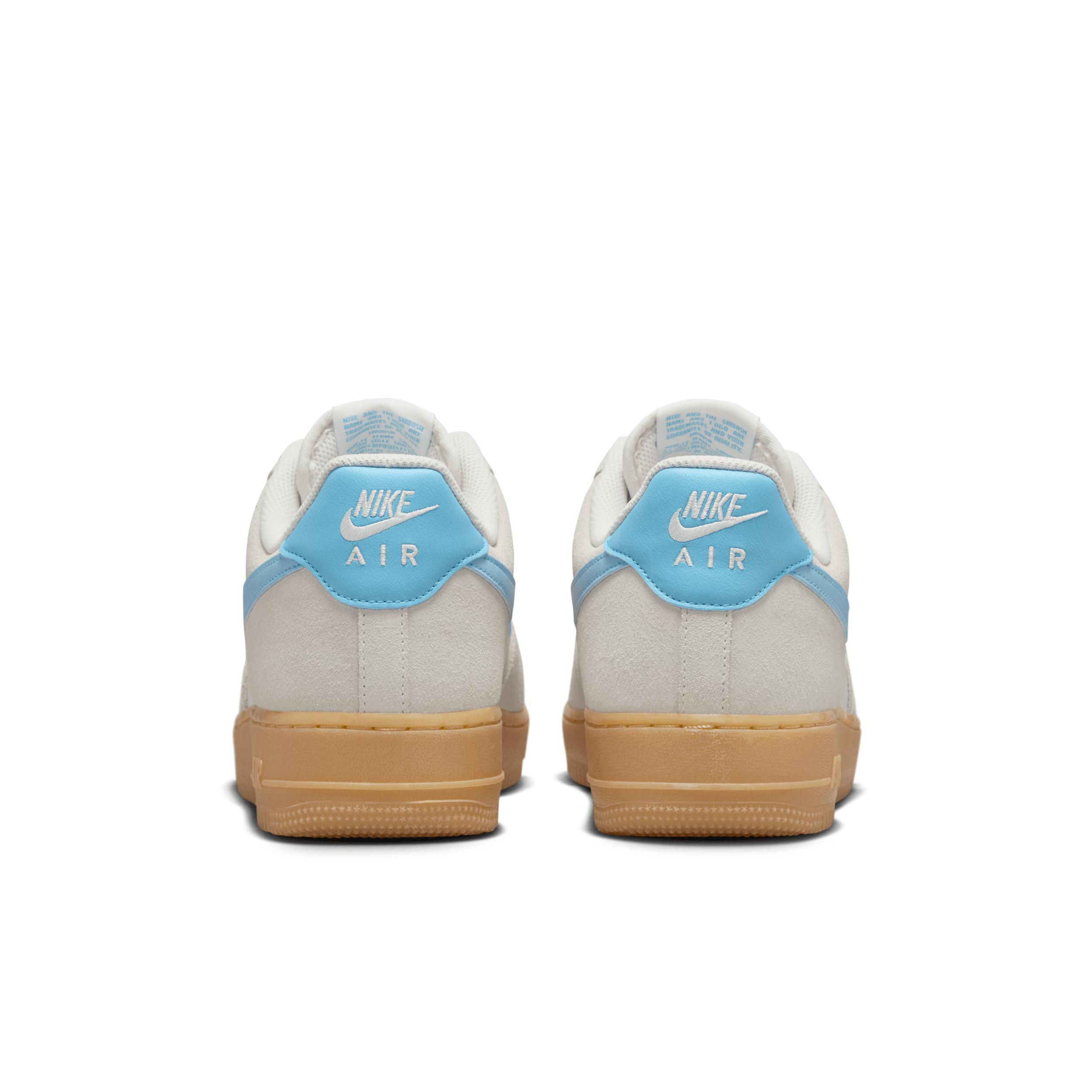 Nike Men's Air Force 1 '07 LV8 Shoes Product Image