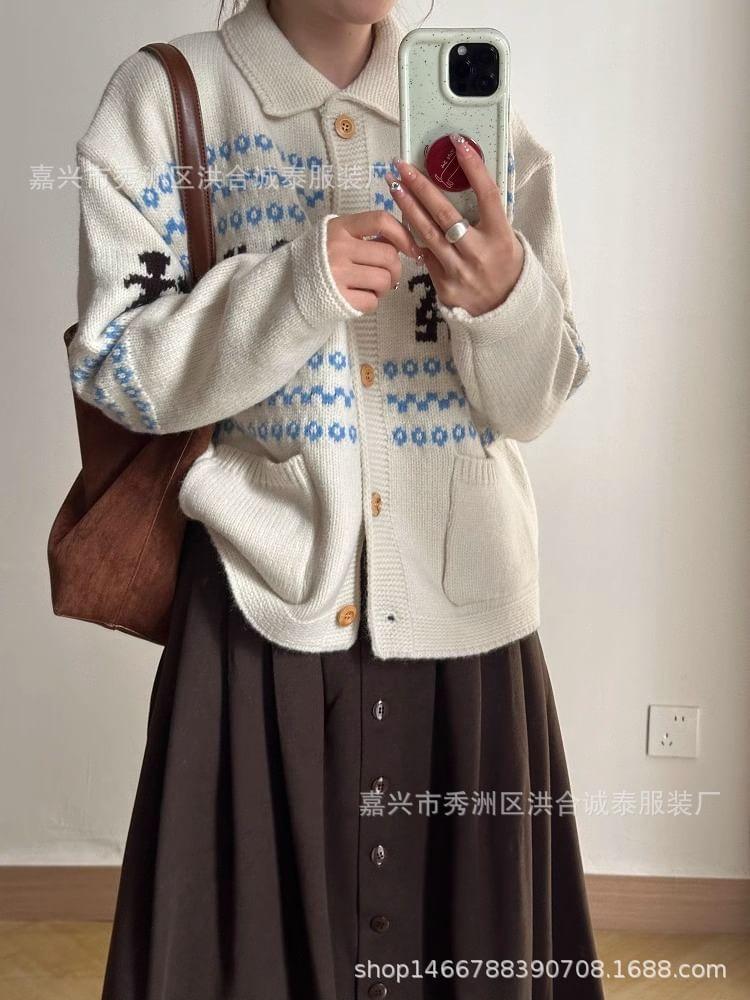 Round Neck Elephant Jacquard Cardigan Product Image