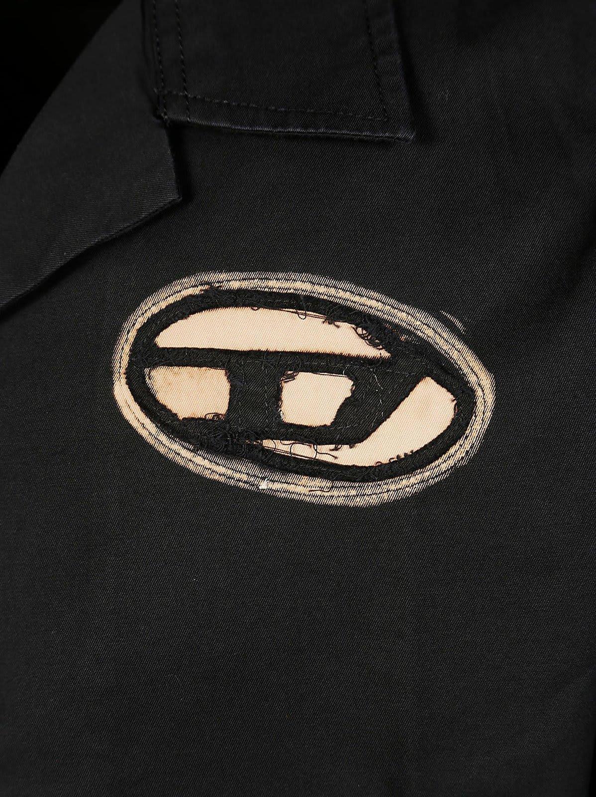 S In Black Product Image