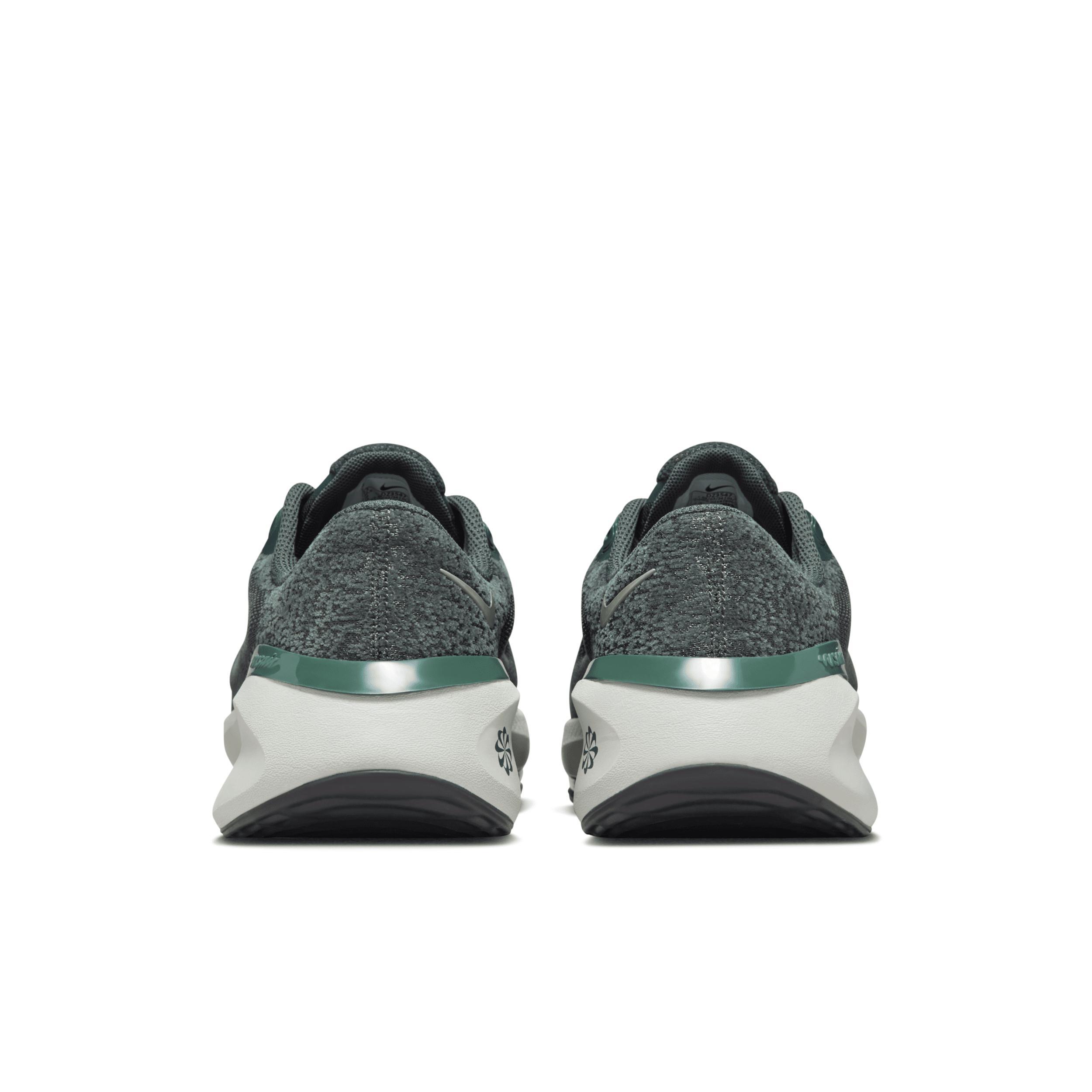 Nike Women's Versair Workout Shoes Product Image