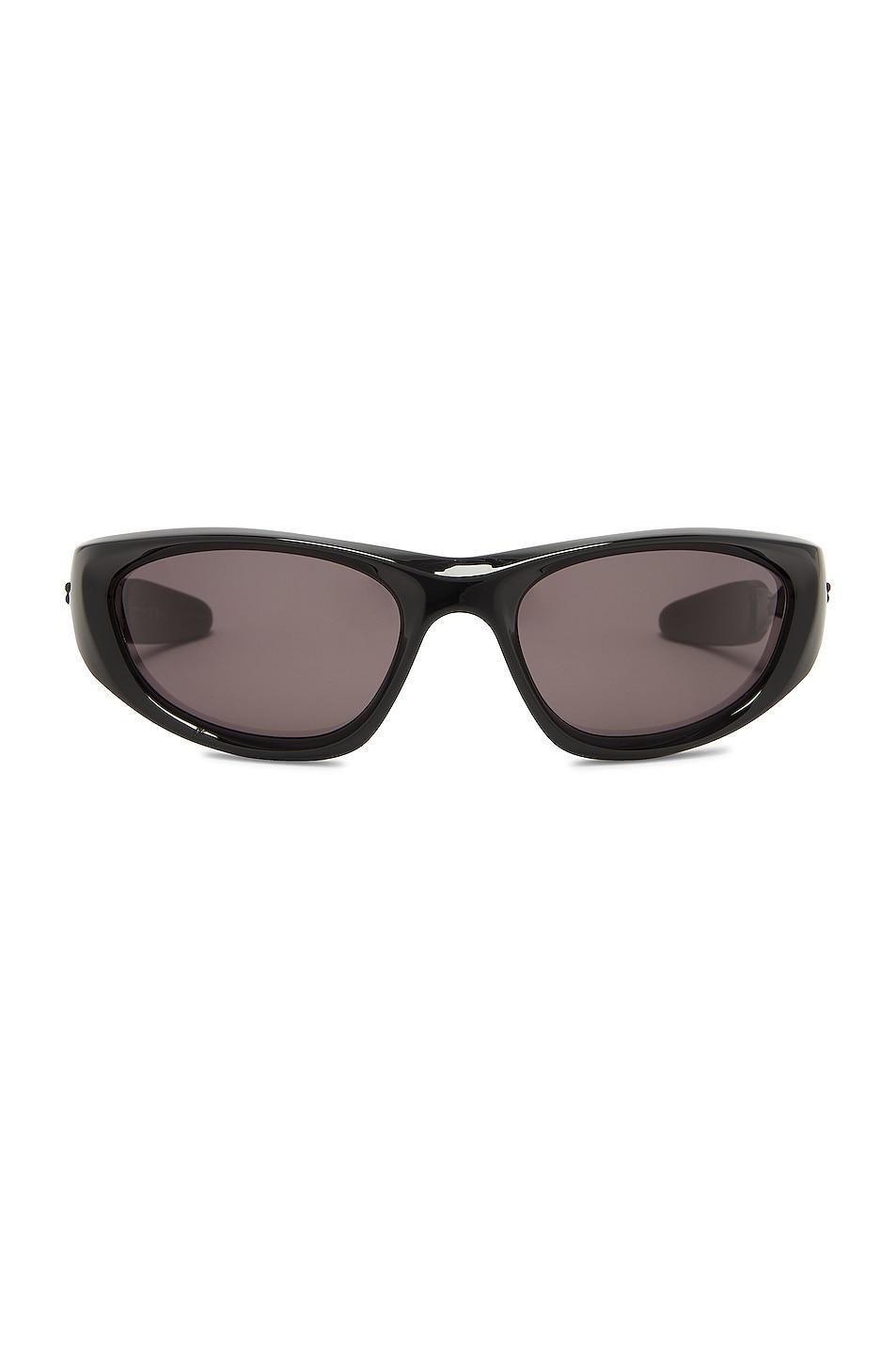 Bottega Veneta Mix Materials Sunglasses in Black Product Image