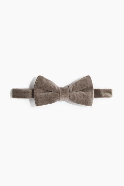 Velvet Bow Tie Product Image