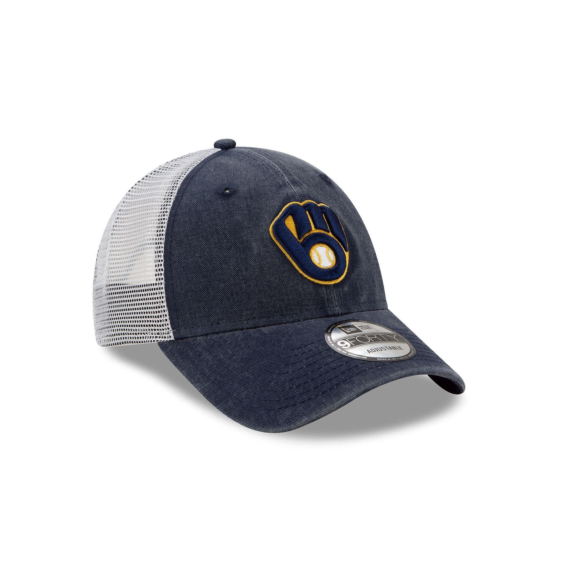 Milwaukee Brewers 9FORTY Trucker Hat Male Product Image