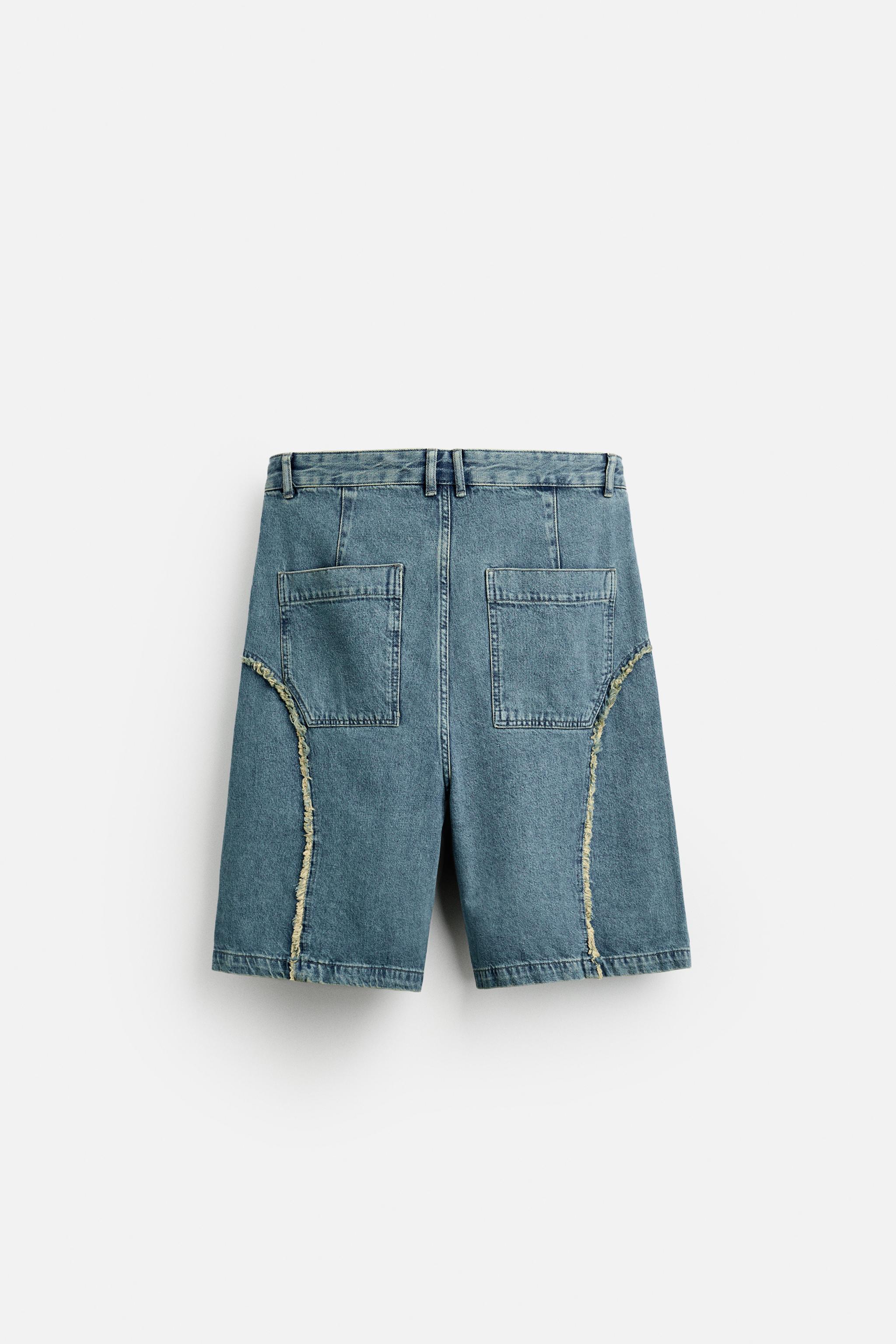 FRAYED DENIM SHORTS Product Image