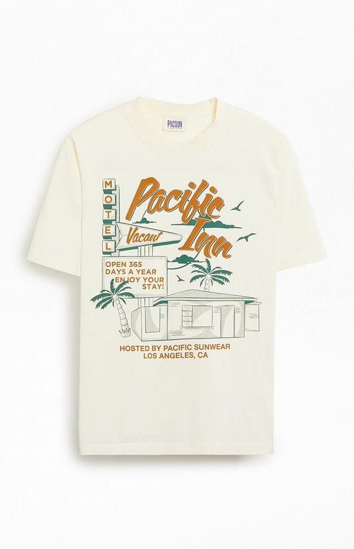 Men's Pacific Inn Oversized T-Shirt Product Image