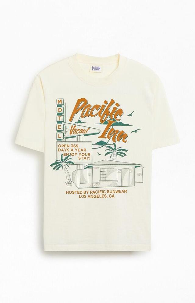 Men's Pacific Inn Oversized T-Shirt Product Image