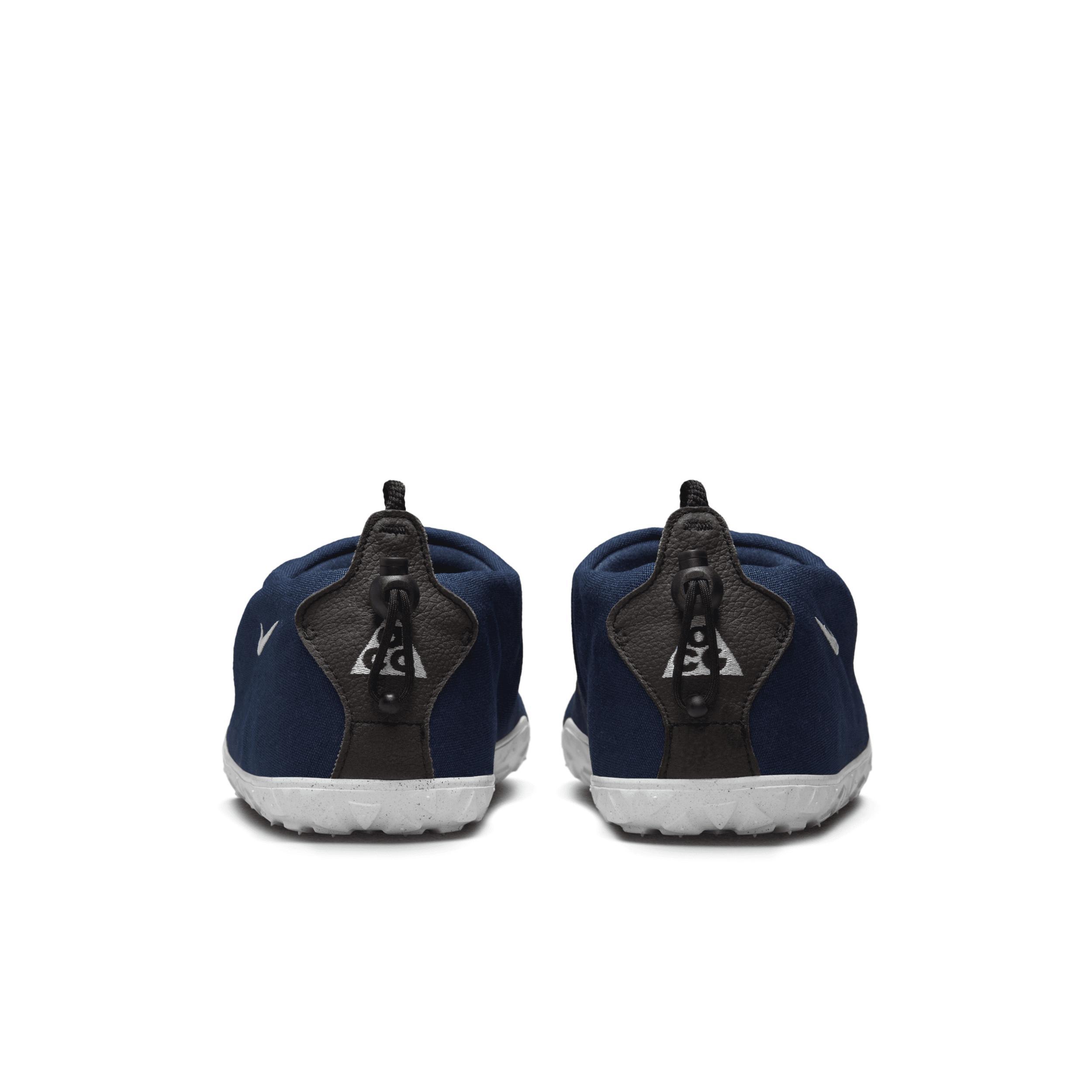 Men's Nike ACG Moc Shoes Product Image