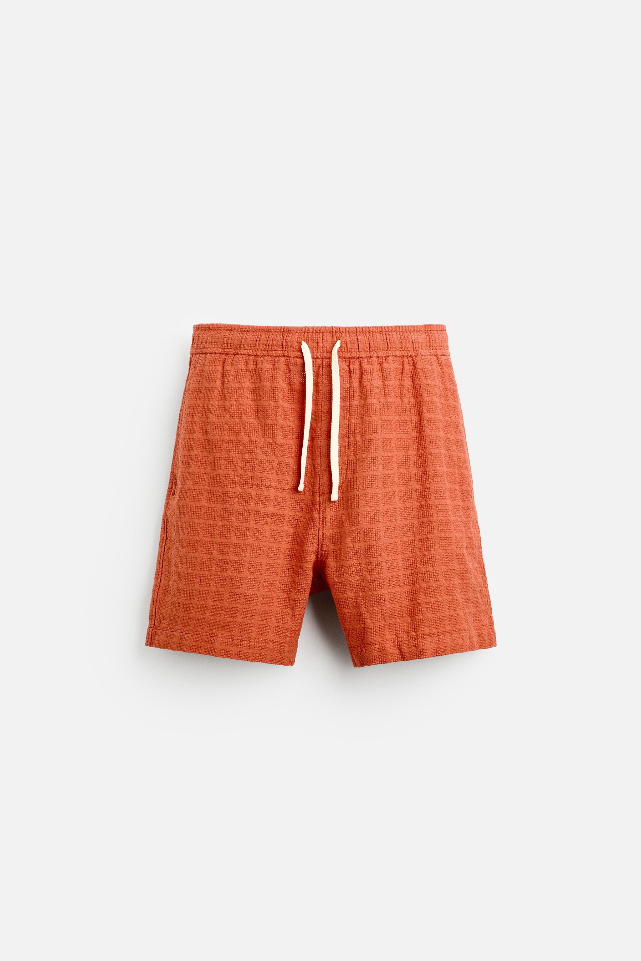 GEOMETRIC JACQUARD SHORTS Product Image