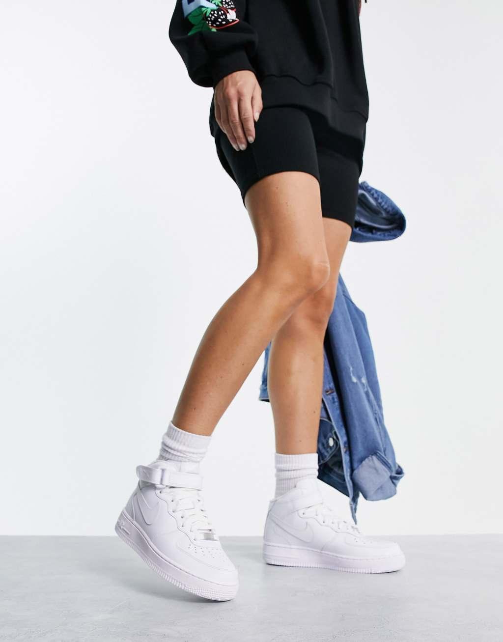 Nike Air Force 1 '07 Mid sneakers in white  Product Image