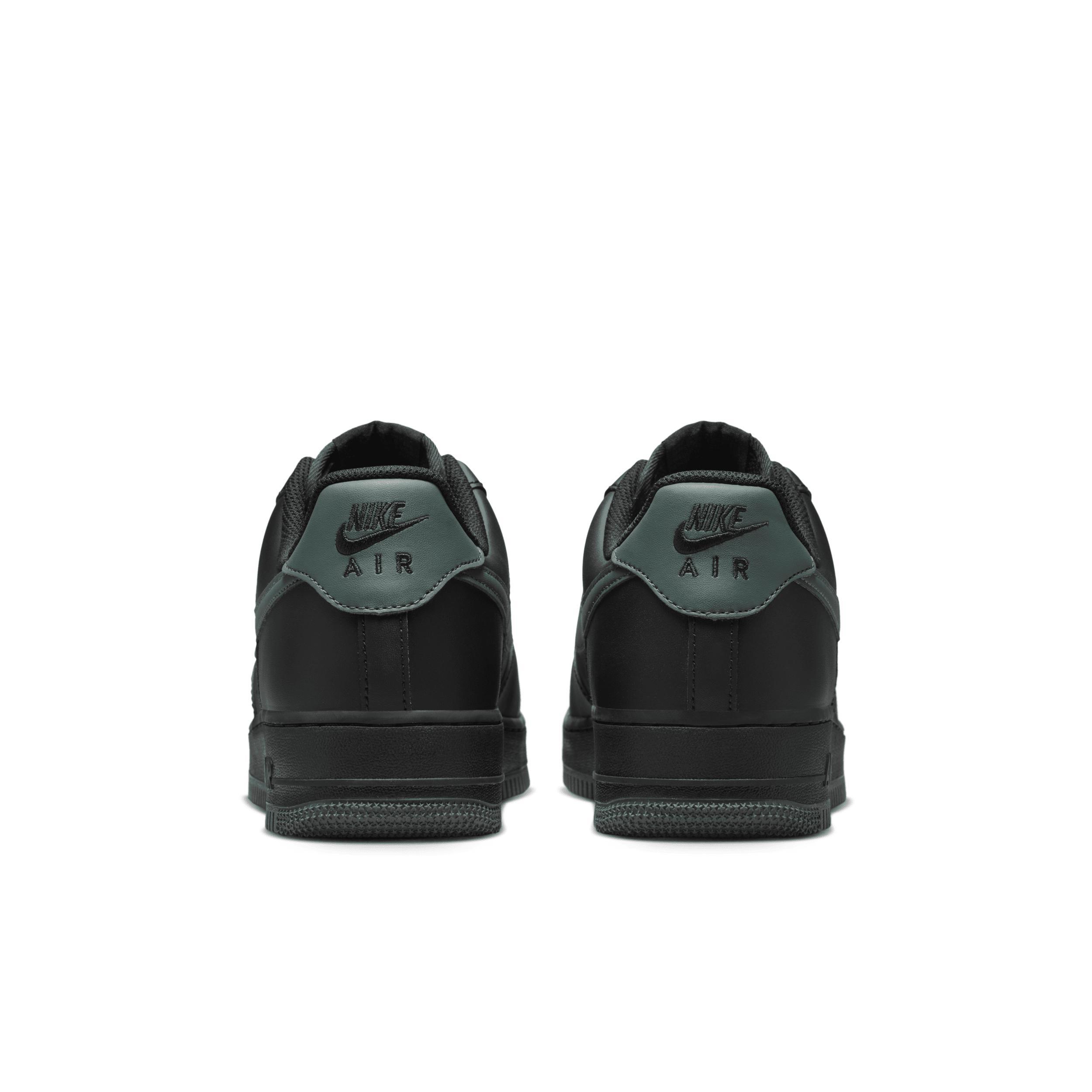 Nike Air Force 1 '07 Men's Shoes Product Image