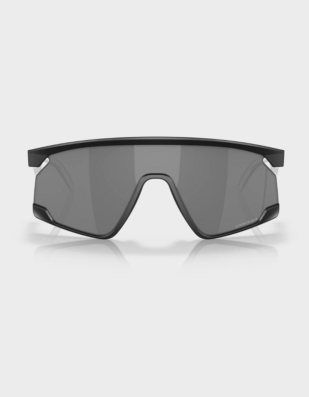 OAKLEY BXTR Sunglasses Product Image