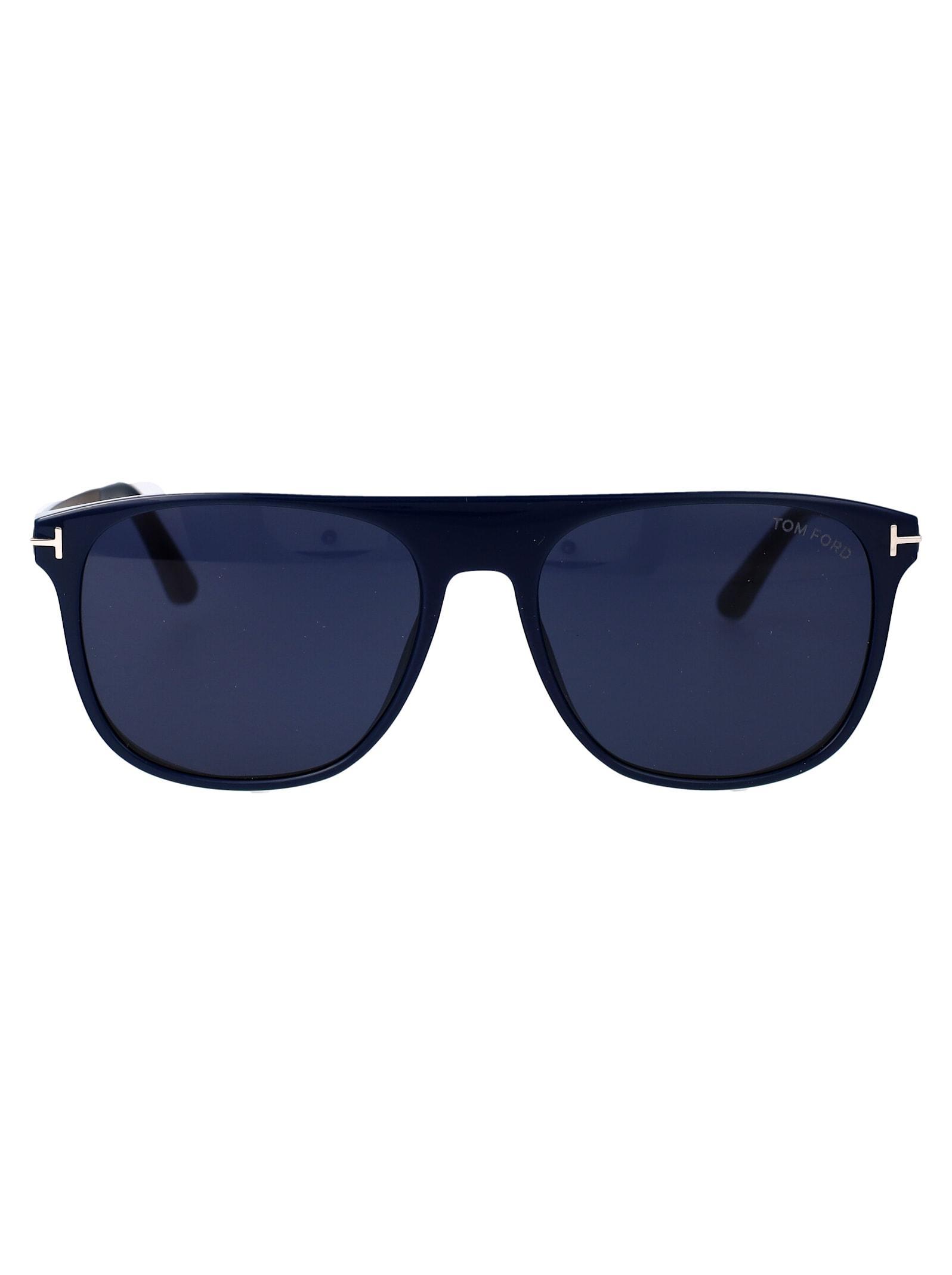 TOM FORD Sunglasses In 90v Blu Luc / Blu Product Image