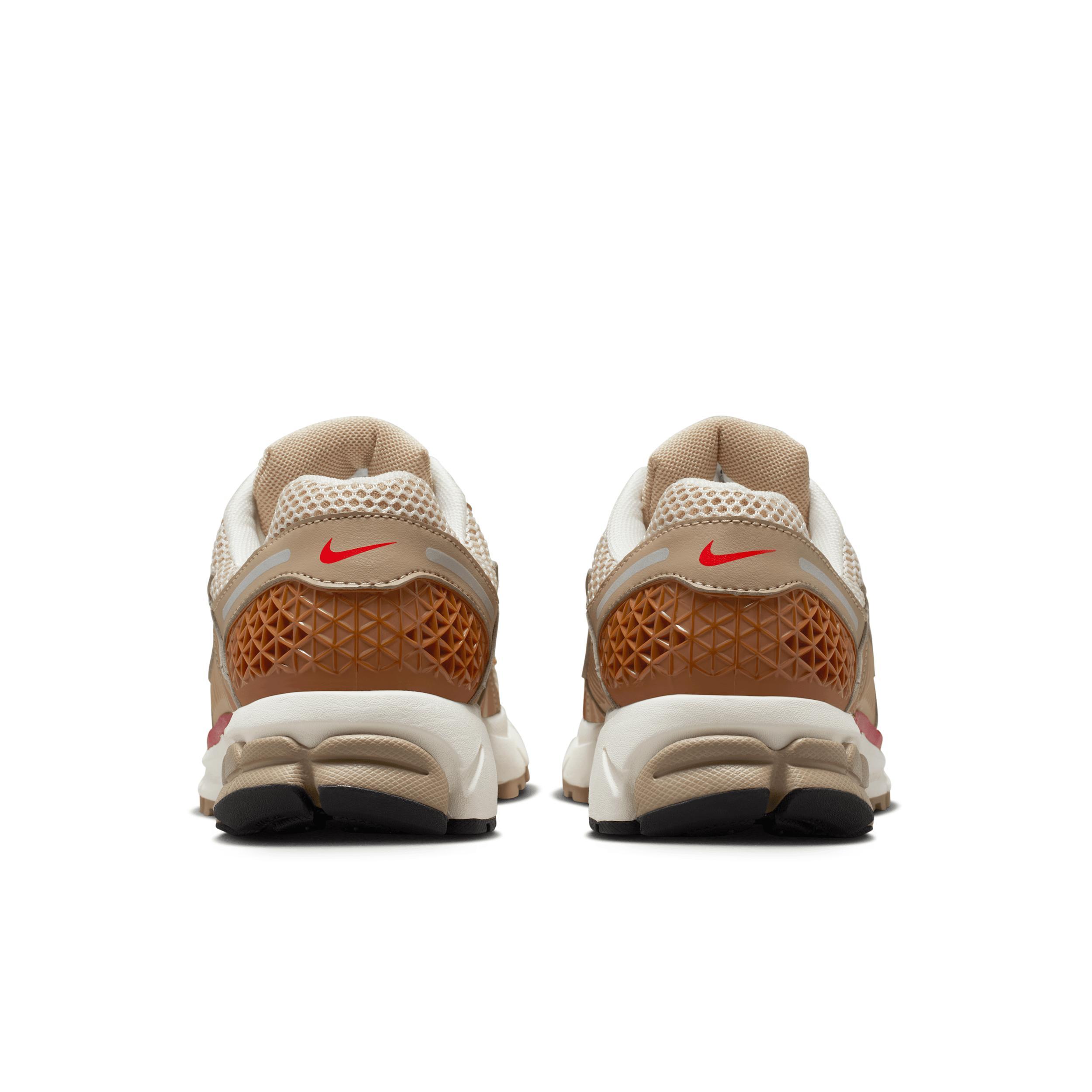 Nike Women's Zoom Vomero 5 Shoes Product Image