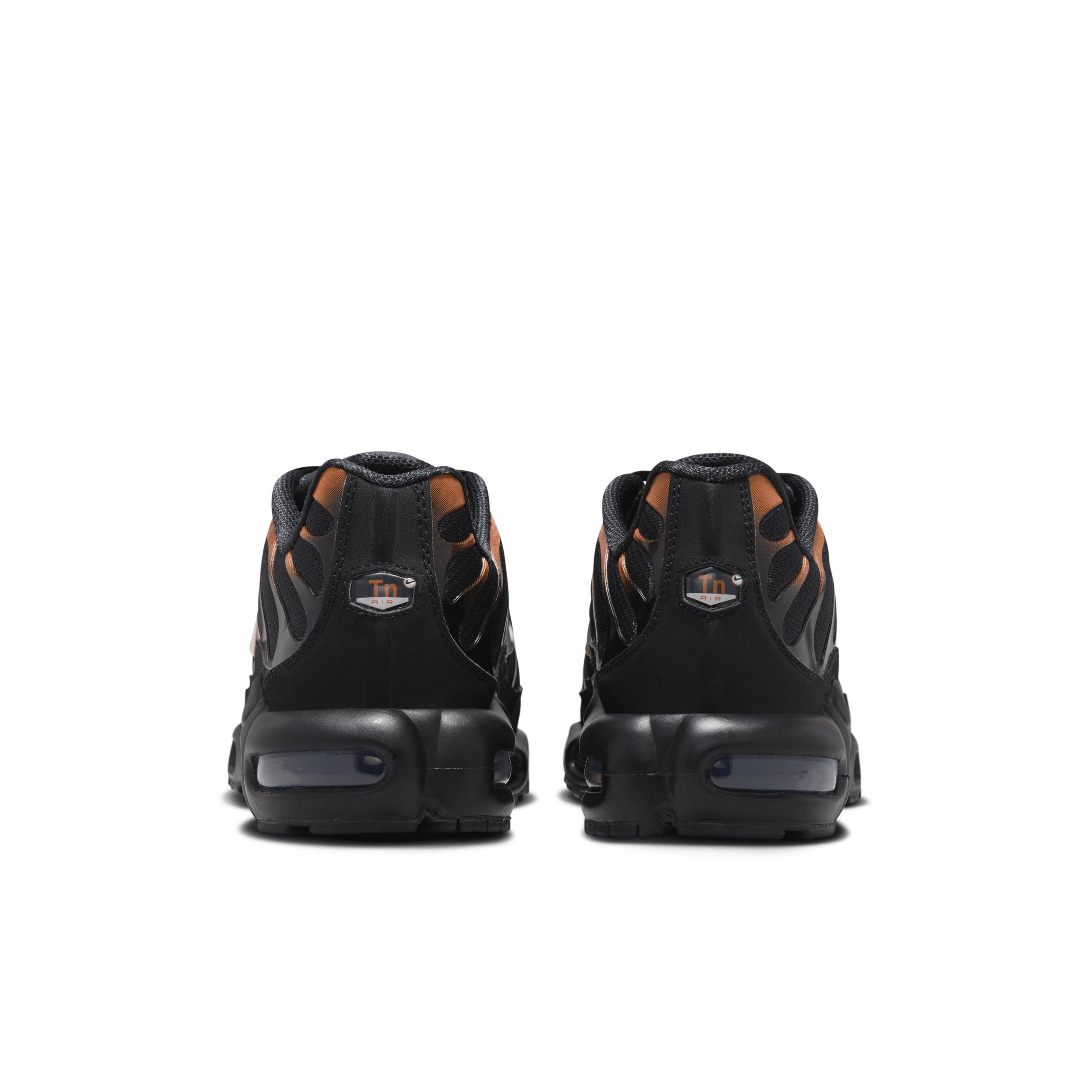 Nike Men's Air Max Plus Shoes Product Image