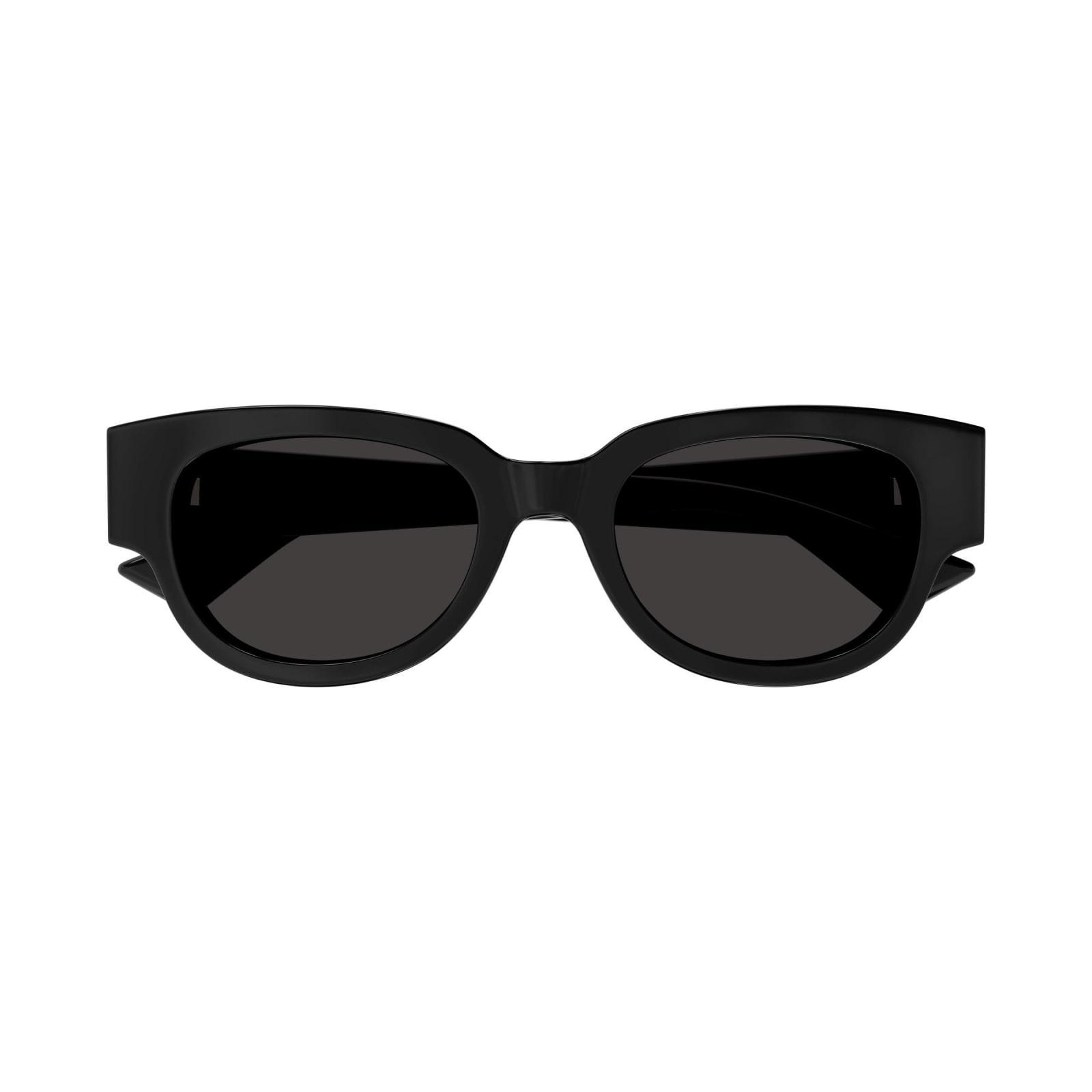 Sunglasses In Nero/grigio Product Image