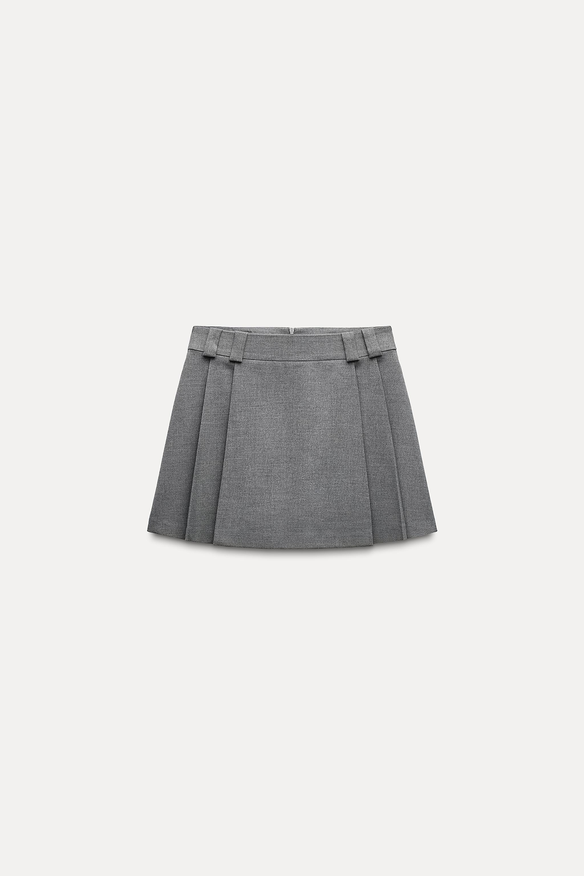 PLEATED SKORT Product Image