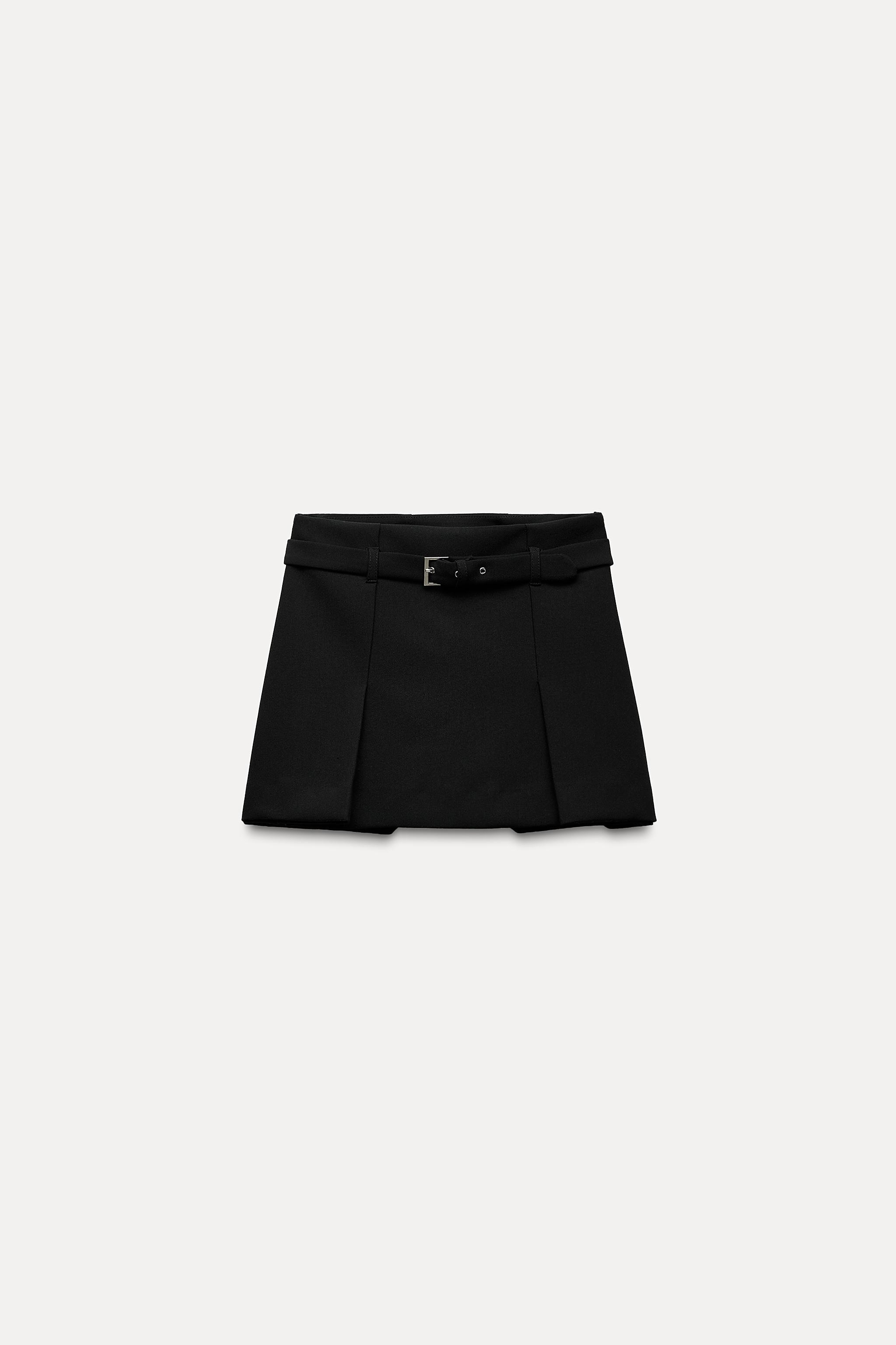 BELTED SKORT Product Image