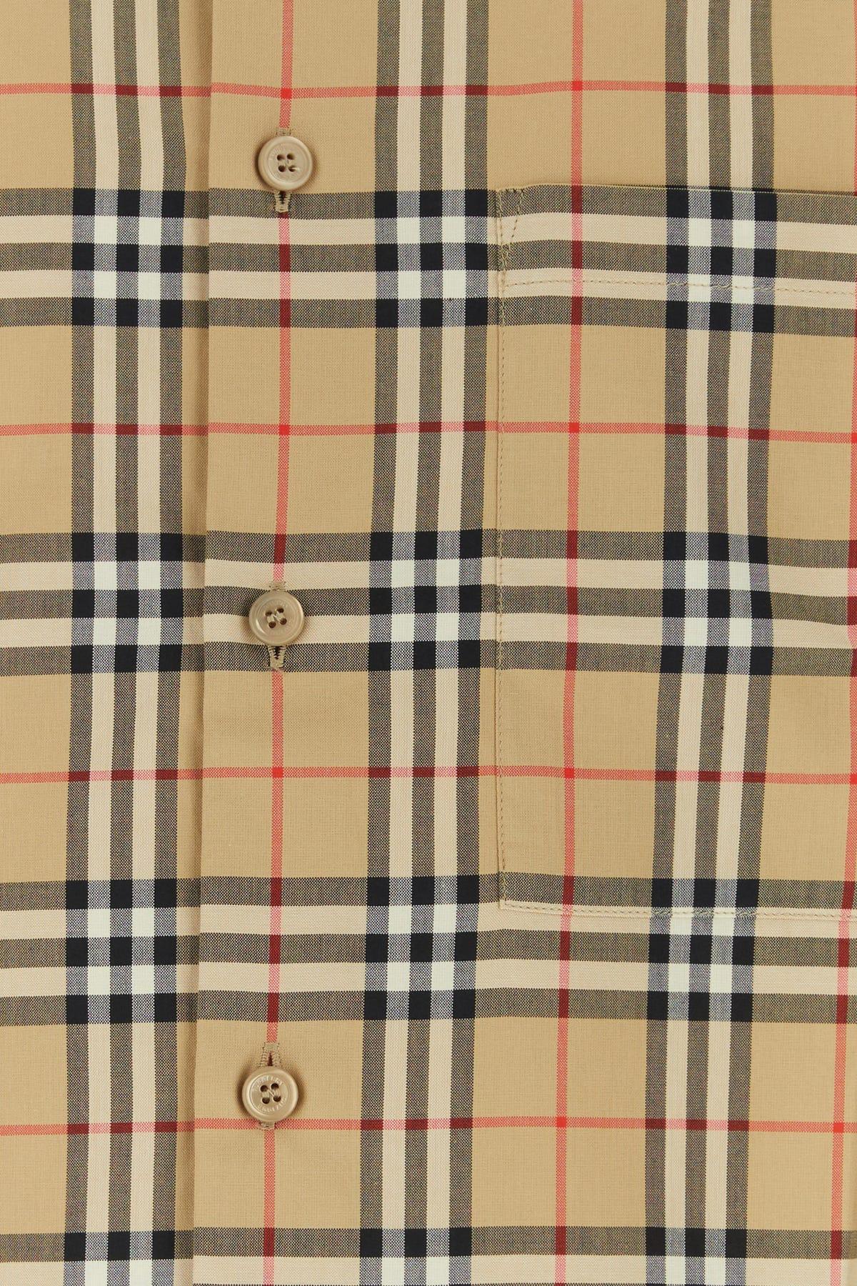 Long Sleeved Checked Buttoned Shirt In Printed Product Image