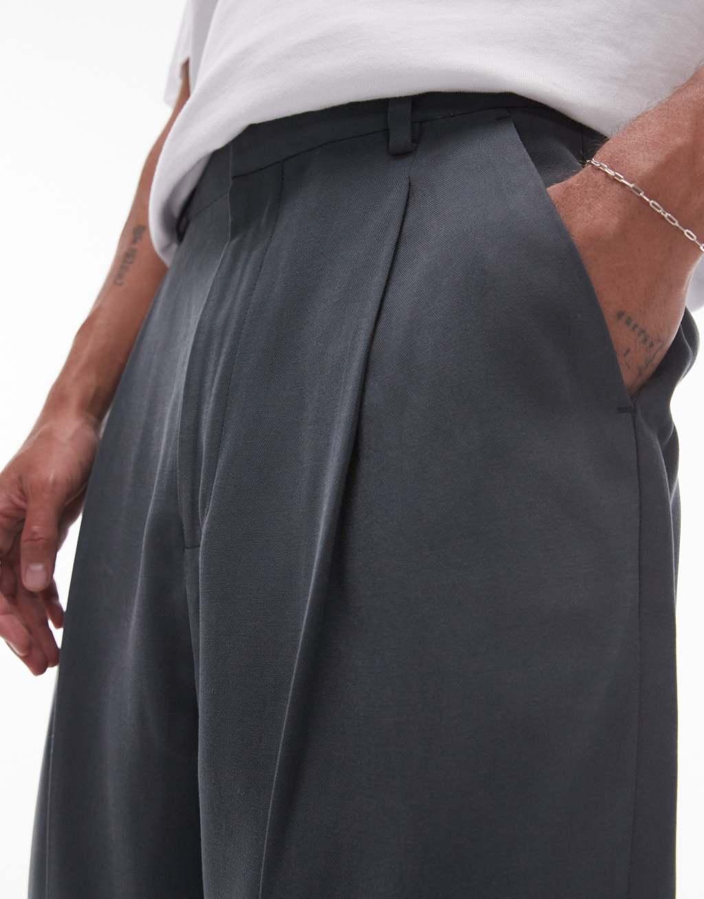 Topman smart drape pleated wide leg pants in charcoal Product Image