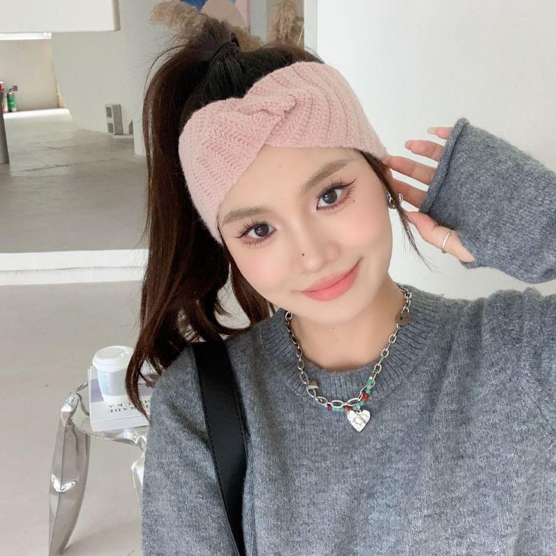 Jacquard Knot Knit Headband Product Image