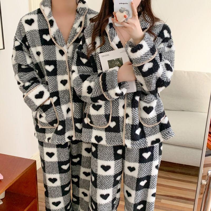 Couple Matching Heart Checkered Pajama Set Product Image