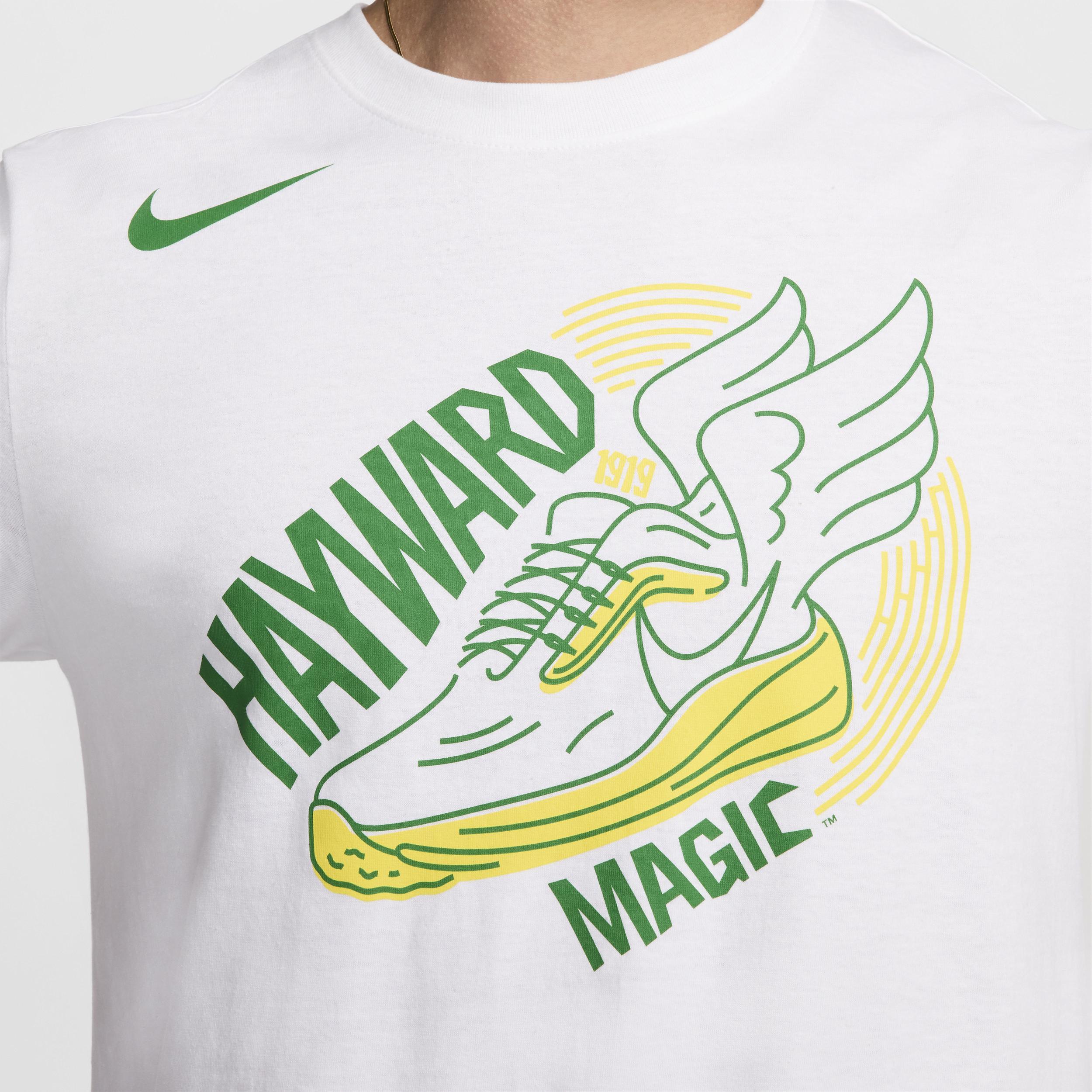 Nike Men's T-Shirt Product Image