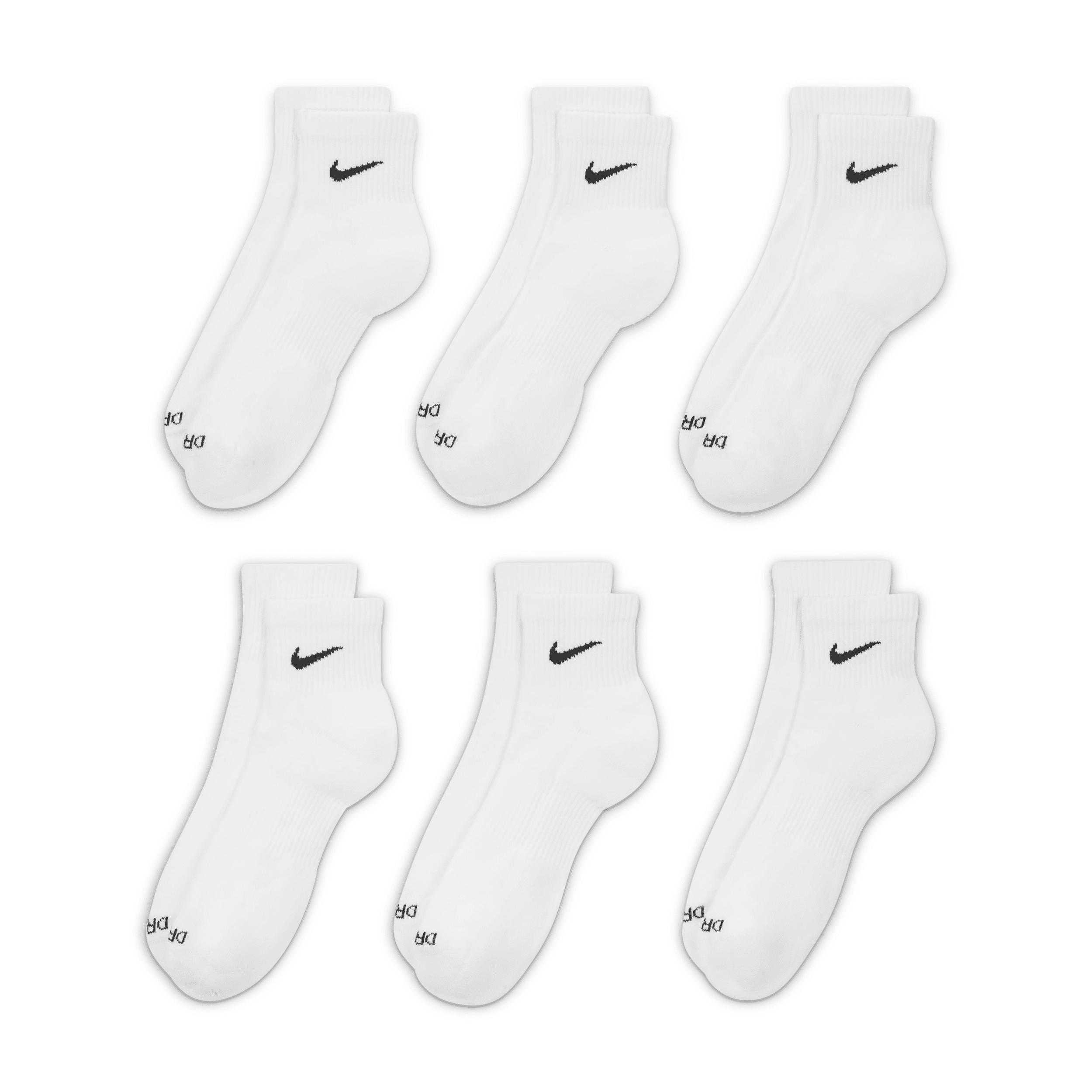 Nike Men's Everyday Plus Cushioned Training Ankle Socks (6 Pairs) Product Image