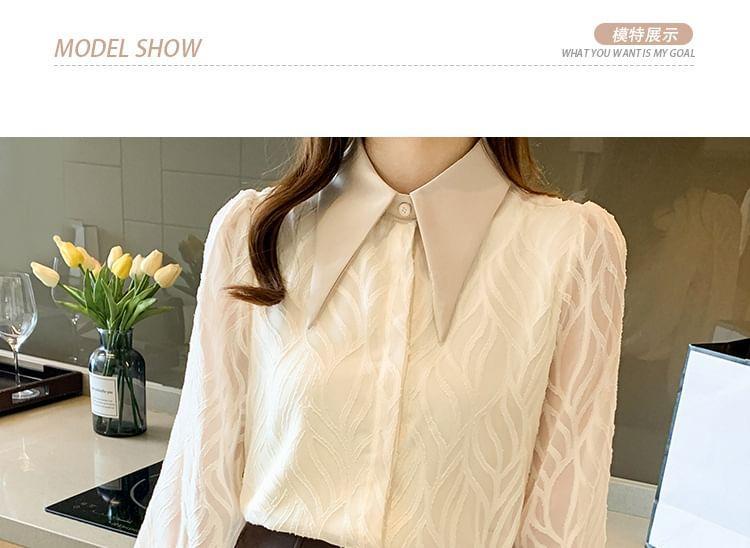 Puff-Sleeve Patterned Shirt Product Image