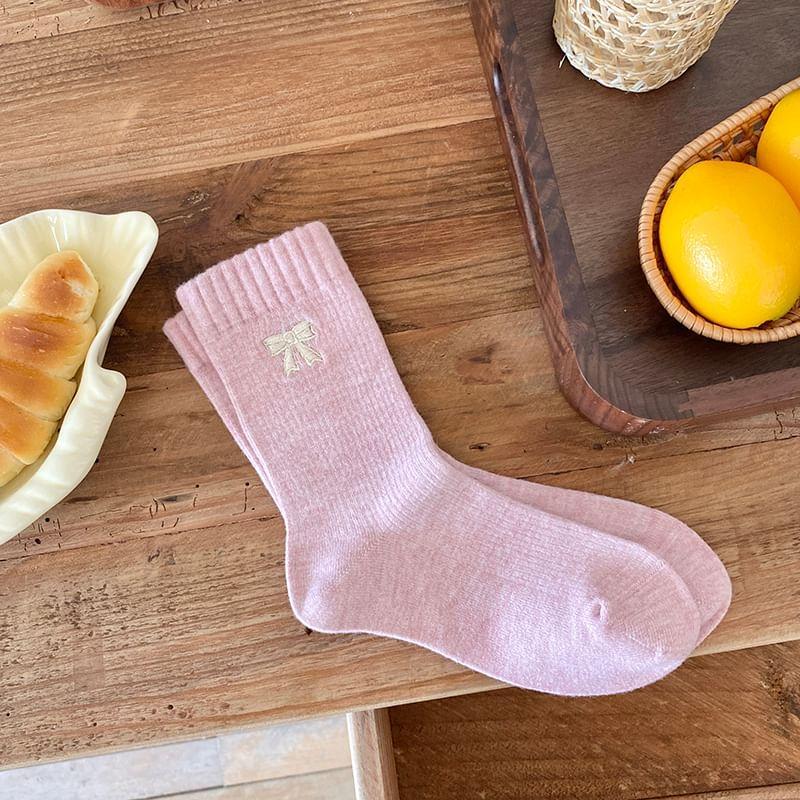 Bow Embroidered Ribbed Socks / Set Product Image