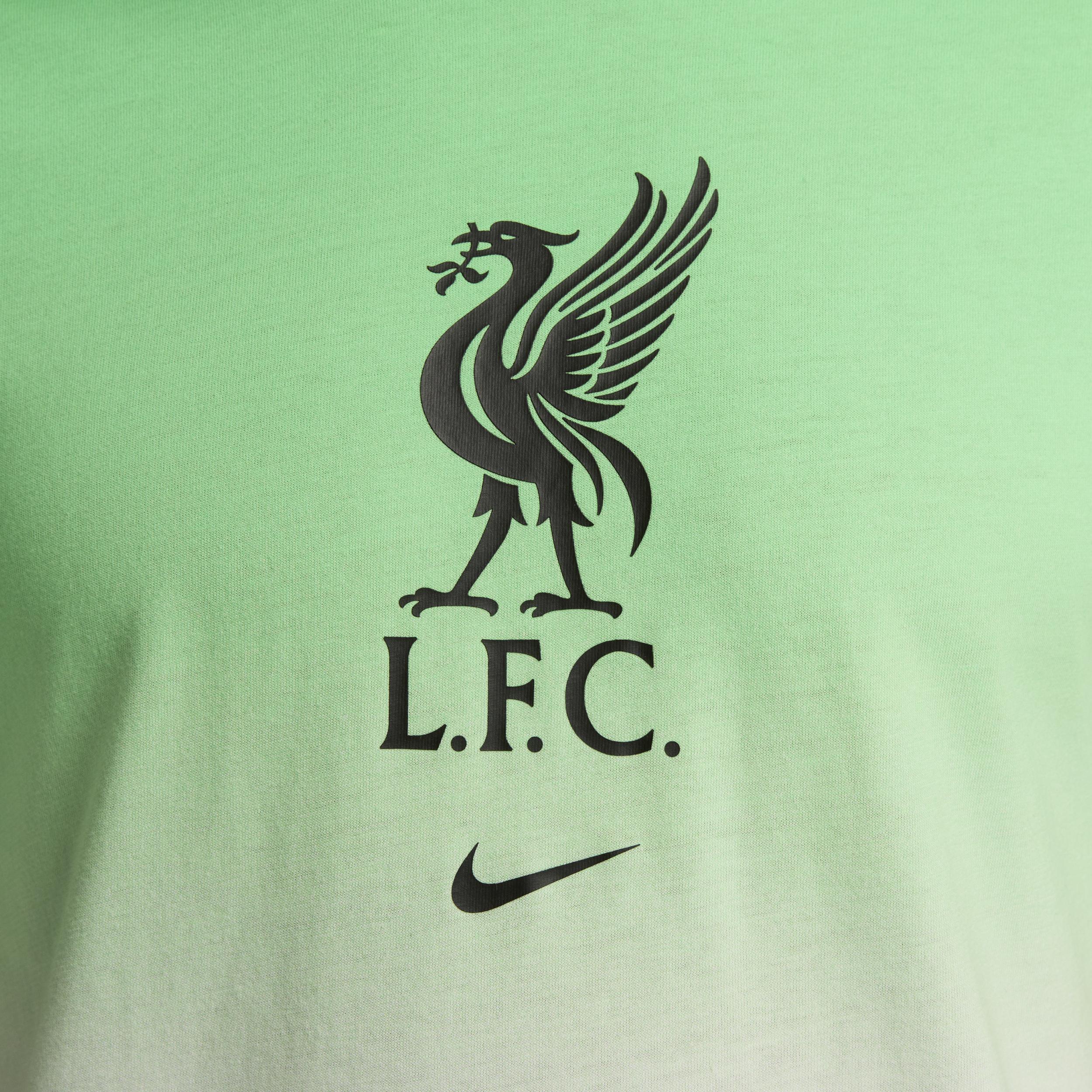 Liverpool FC Crest Nike Men's Soccer T-Shirt Product Image