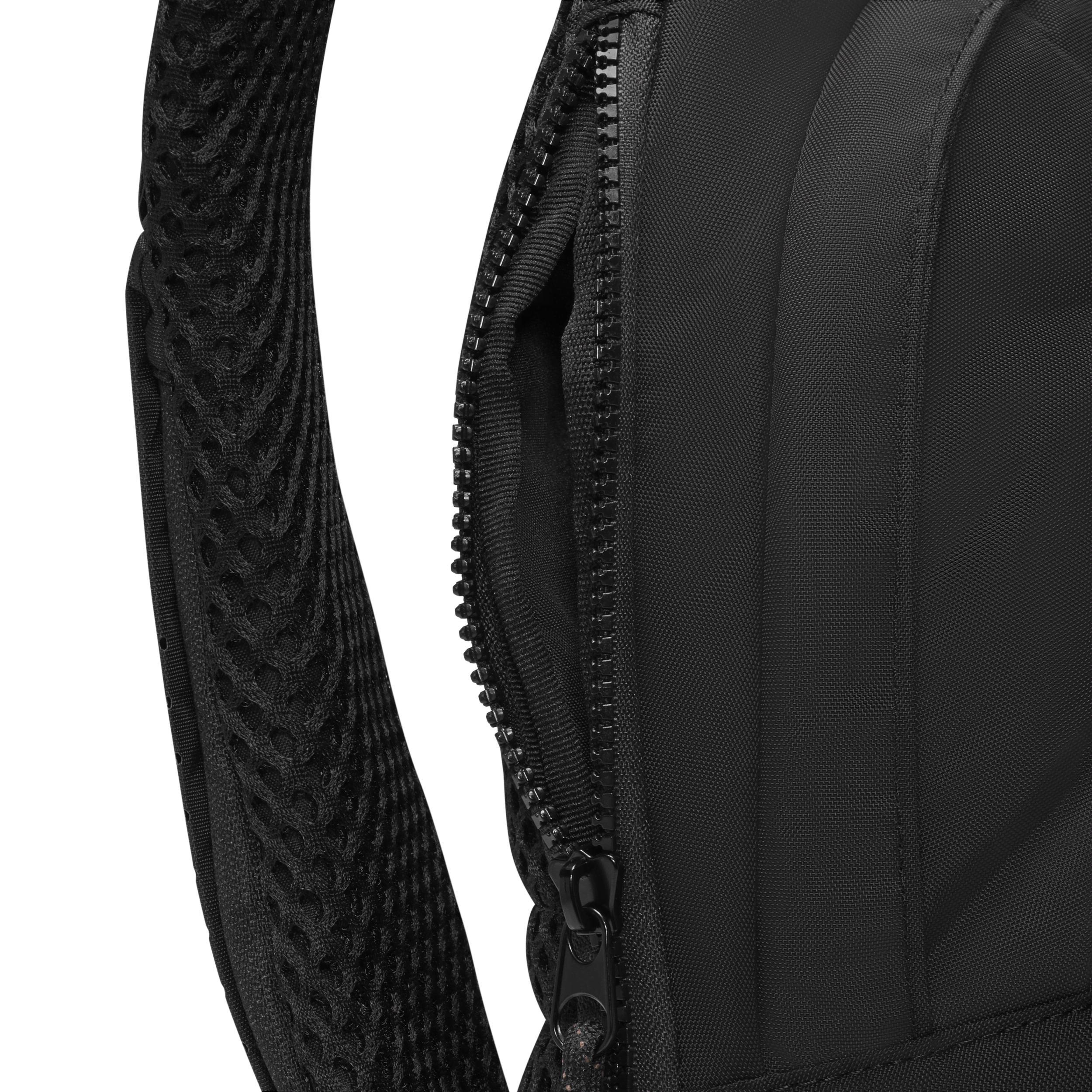 Nike Sportswear Essentials Sling Bag Product Image